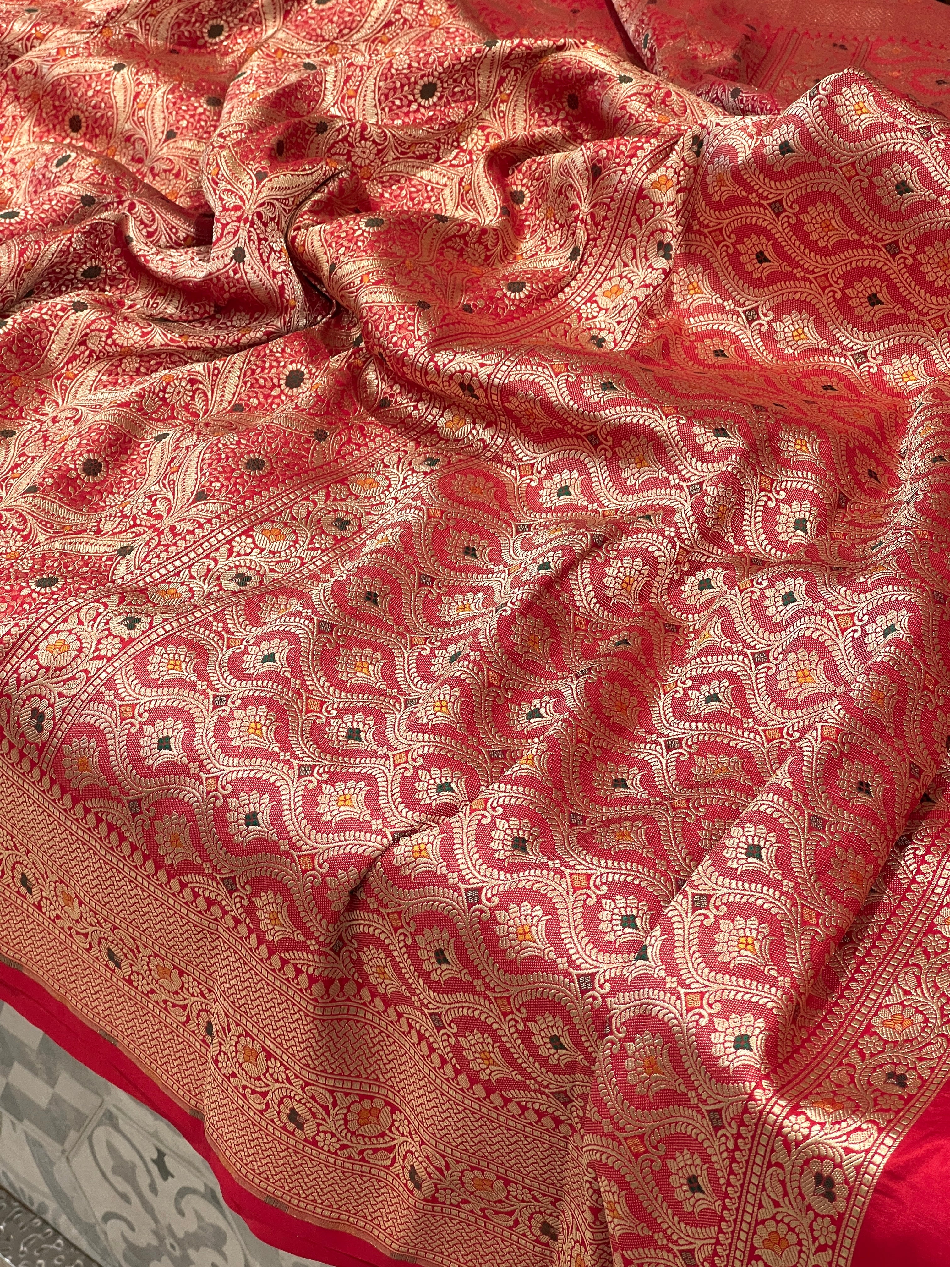 Red Handloom Meenakari Katan Saree