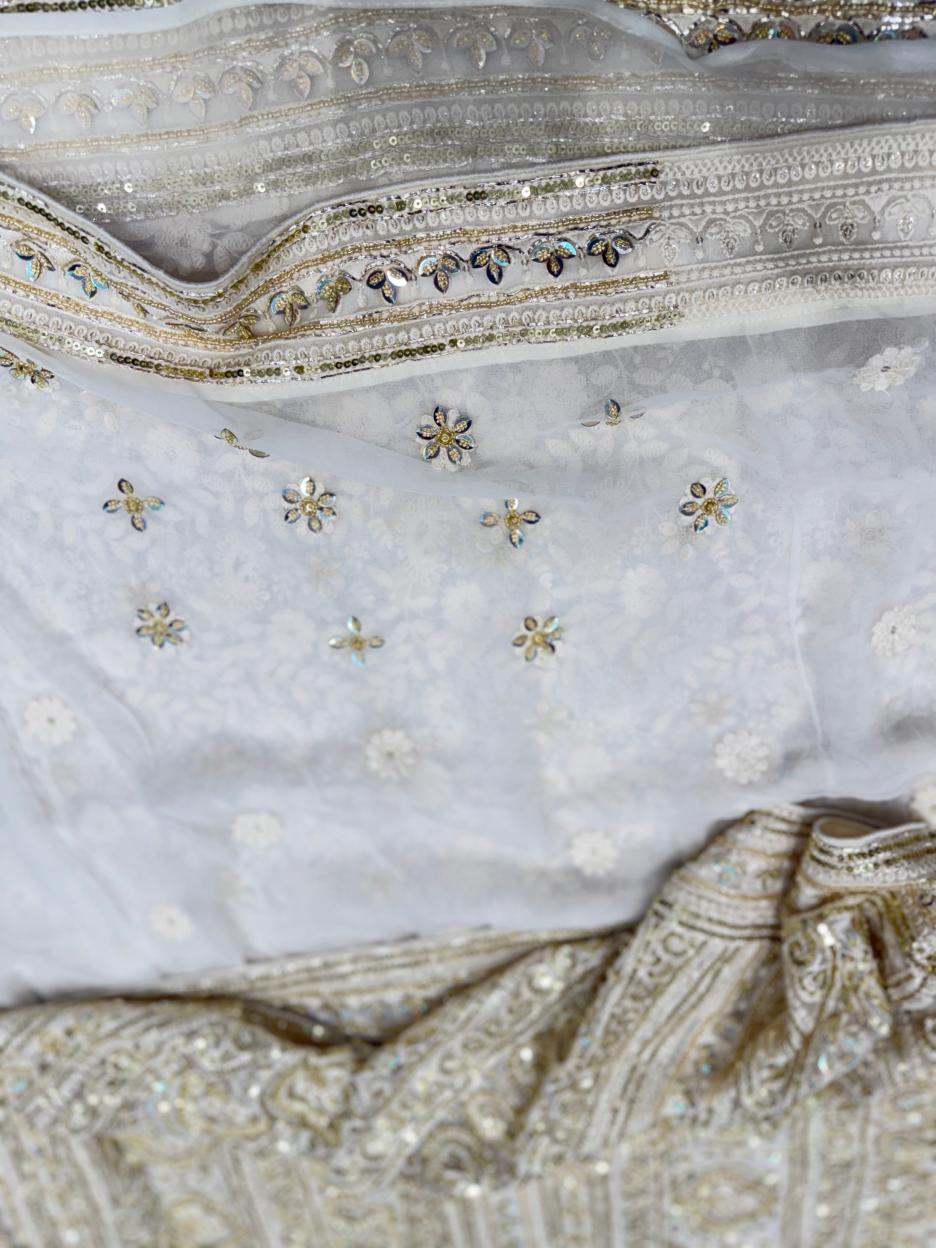 Moti White Chikankari Georgette Pita Sequin Hand Embroidery Saree