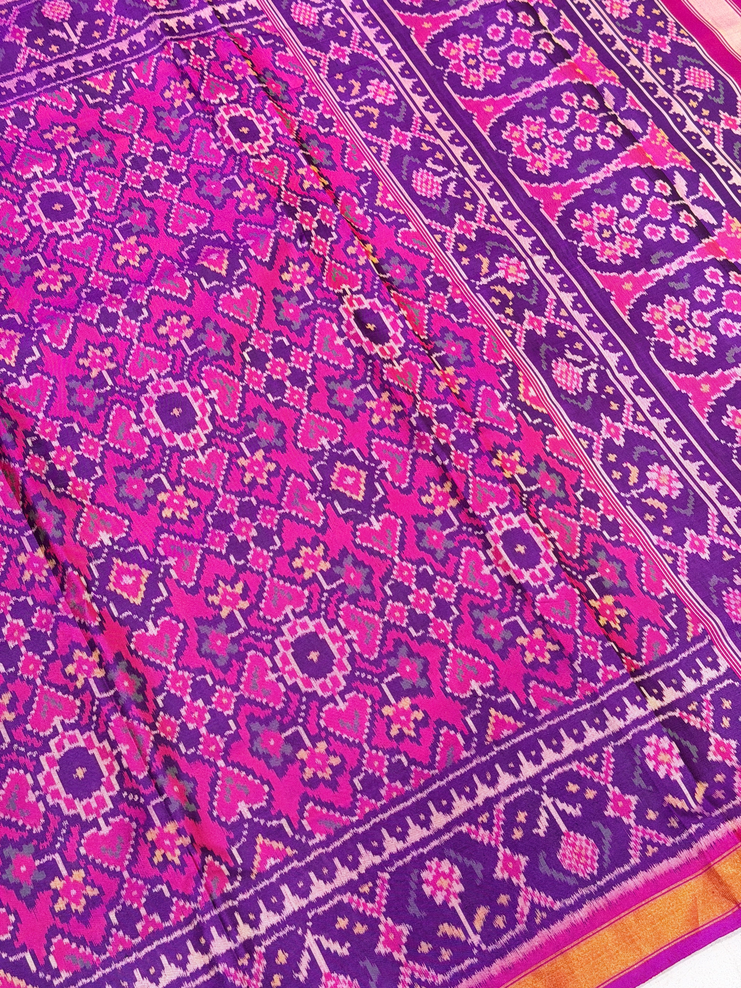 Rani Magenta Manek Chowk Pure Silk Patan Patola Handloom Saree