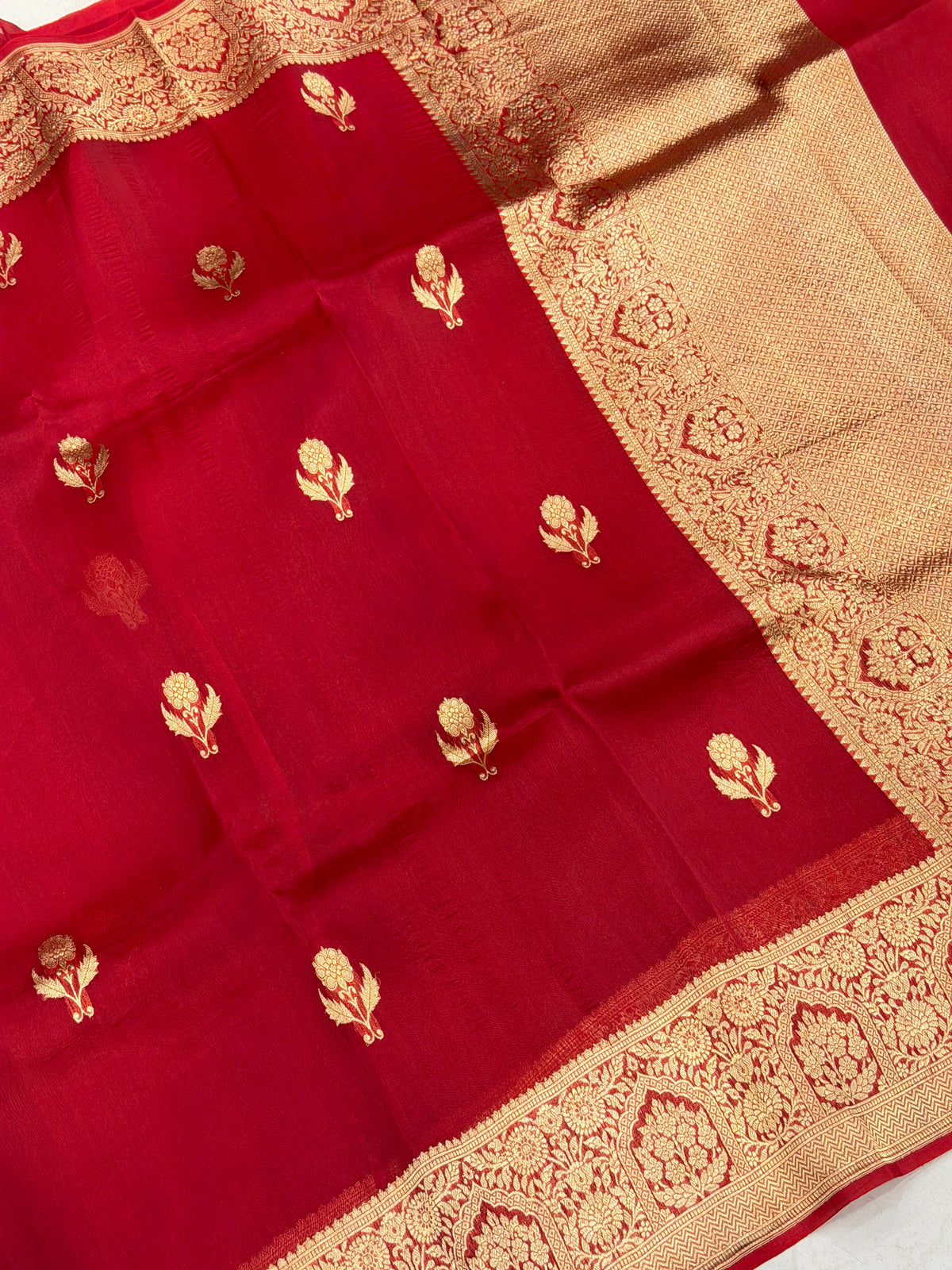 Red Buttas Handloom Banarasi Kora Silk Saree