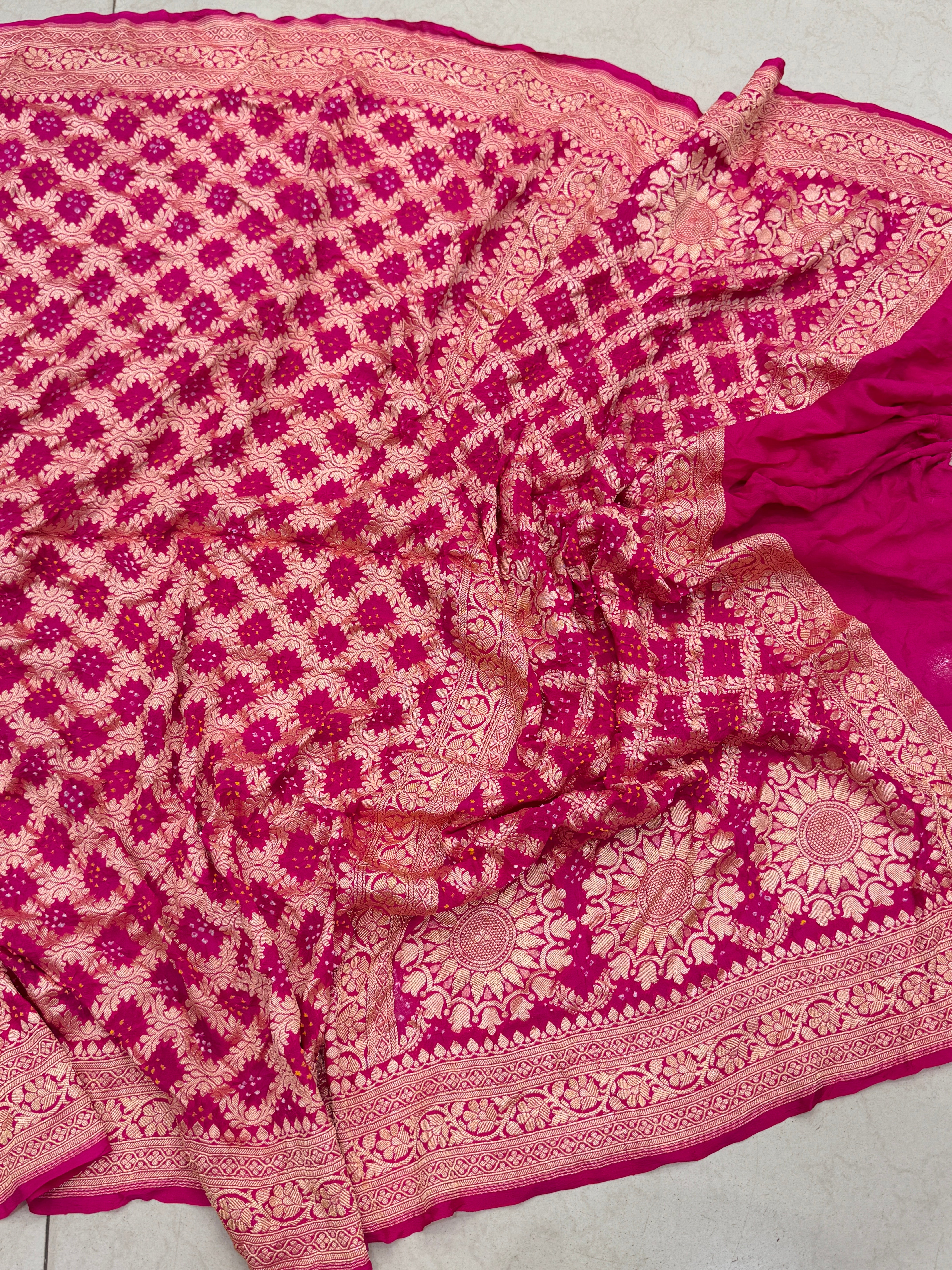 Rani Bandhej Bandhini Saree