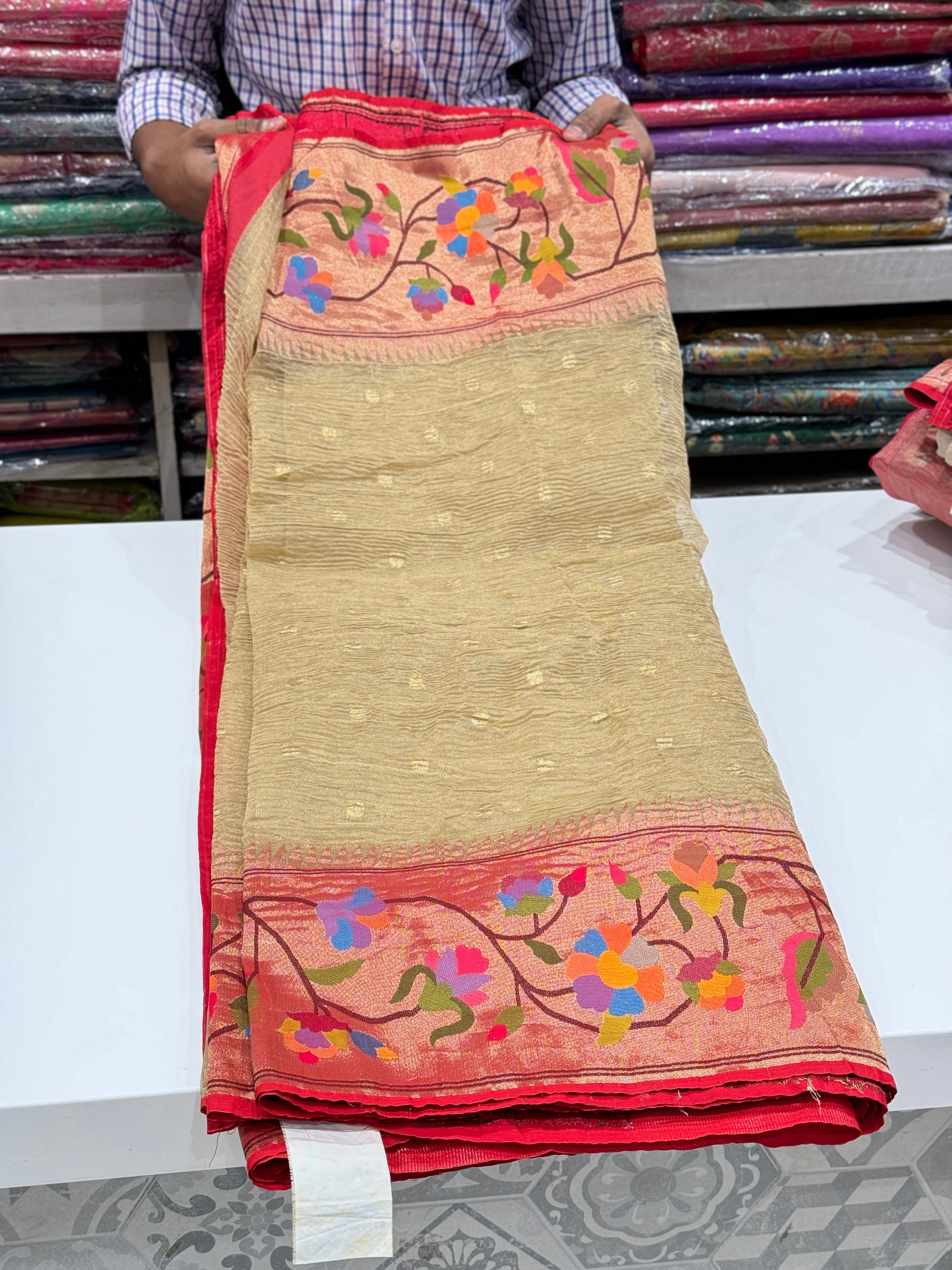 Gold Crushed Tissue Flower Paithani Saree