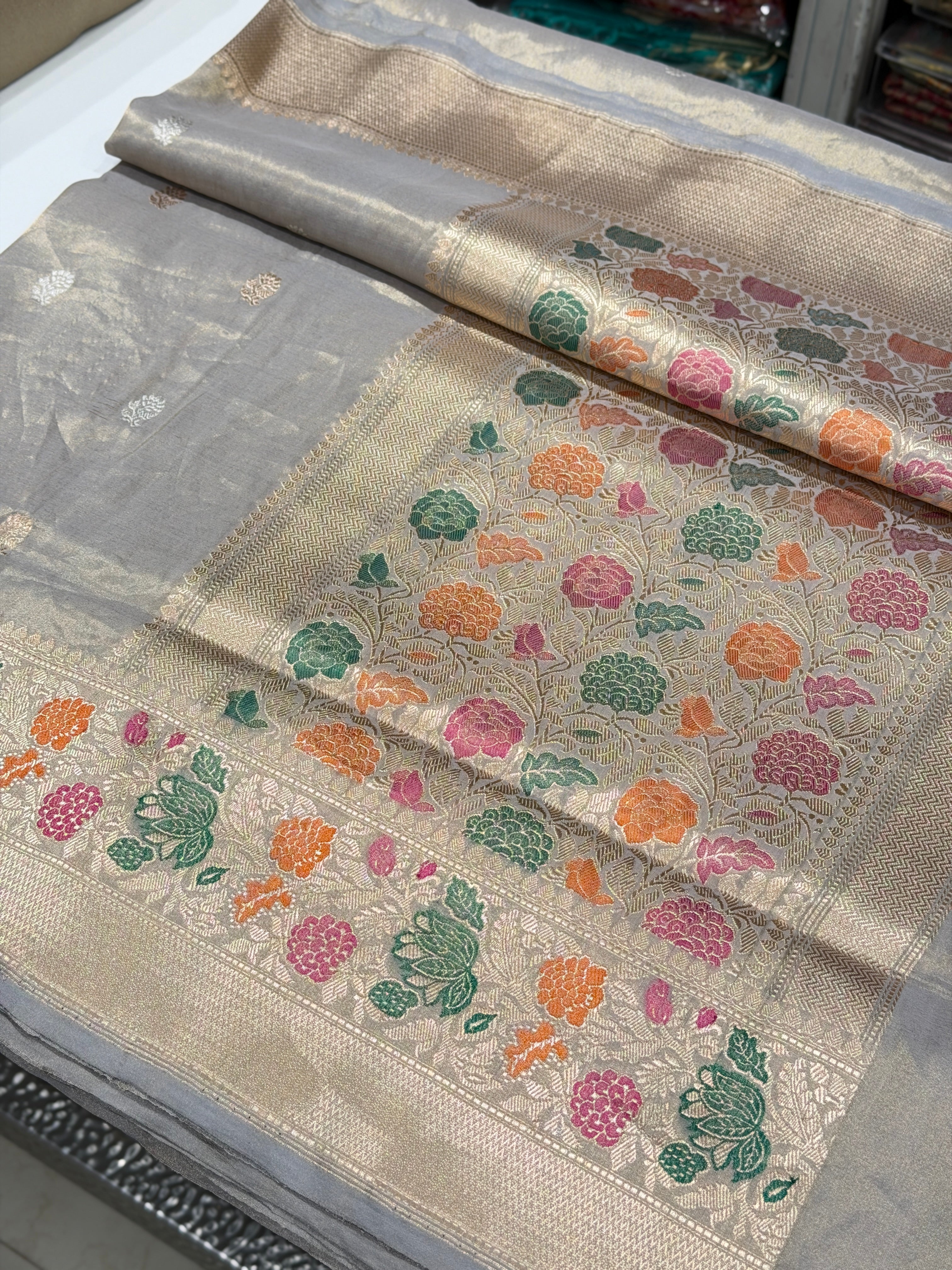 Space Grey Banarasi Katan Silk Tissue Handloom Kadwa Saree