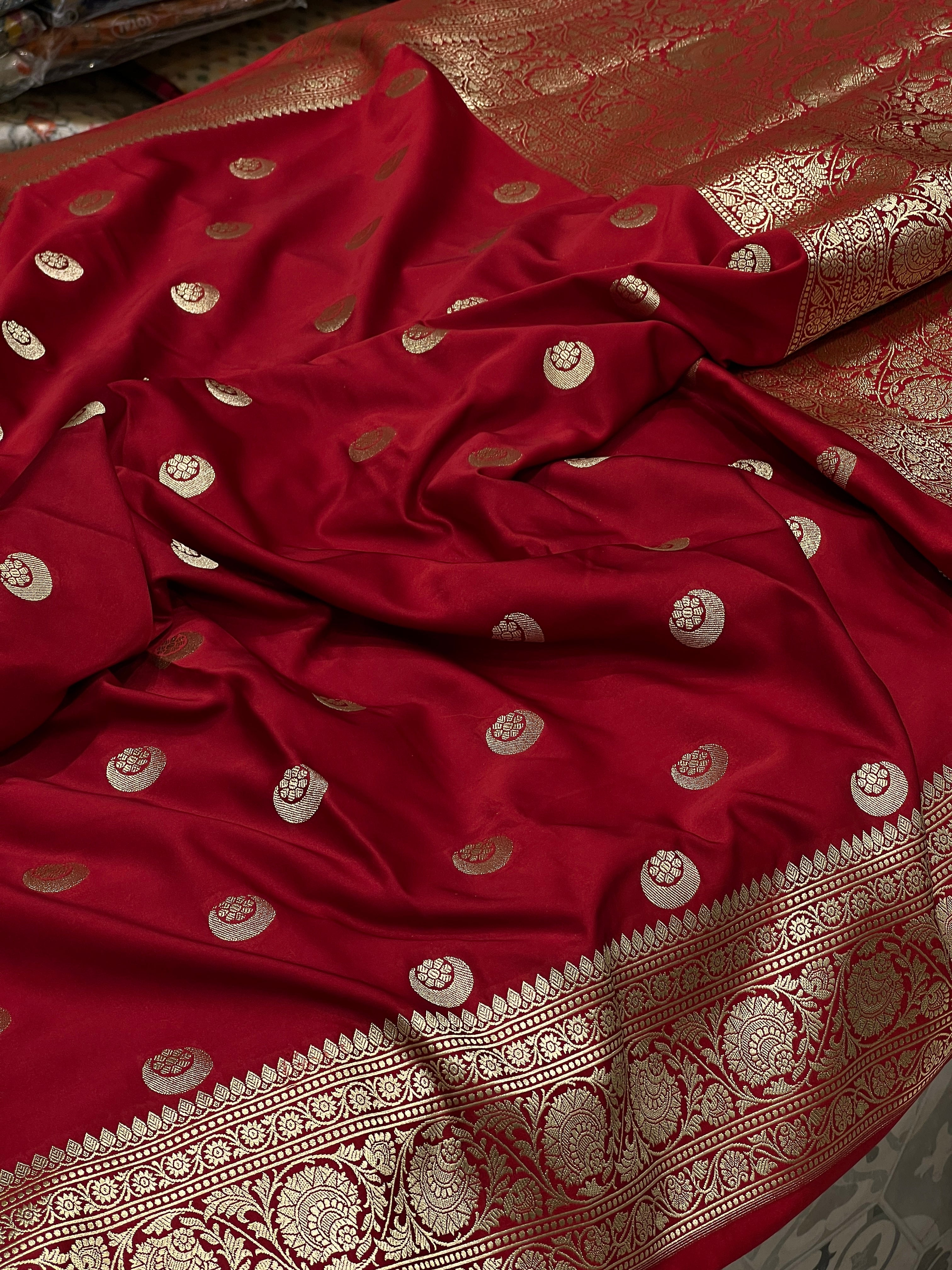 Maroon Banarasi Chand Butti Saree