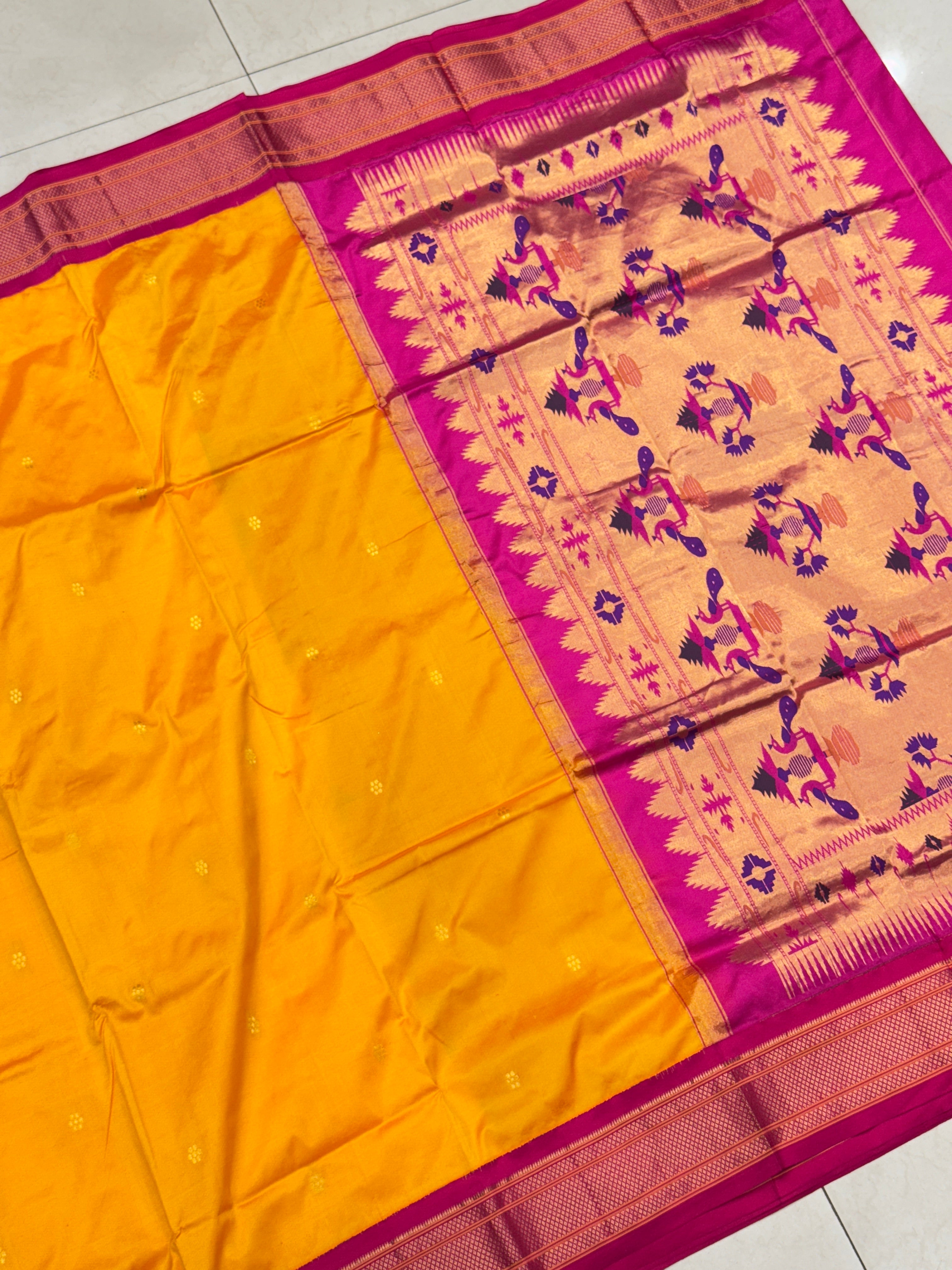 Mustard Yellow Rani Morbangdi Paithani Saree