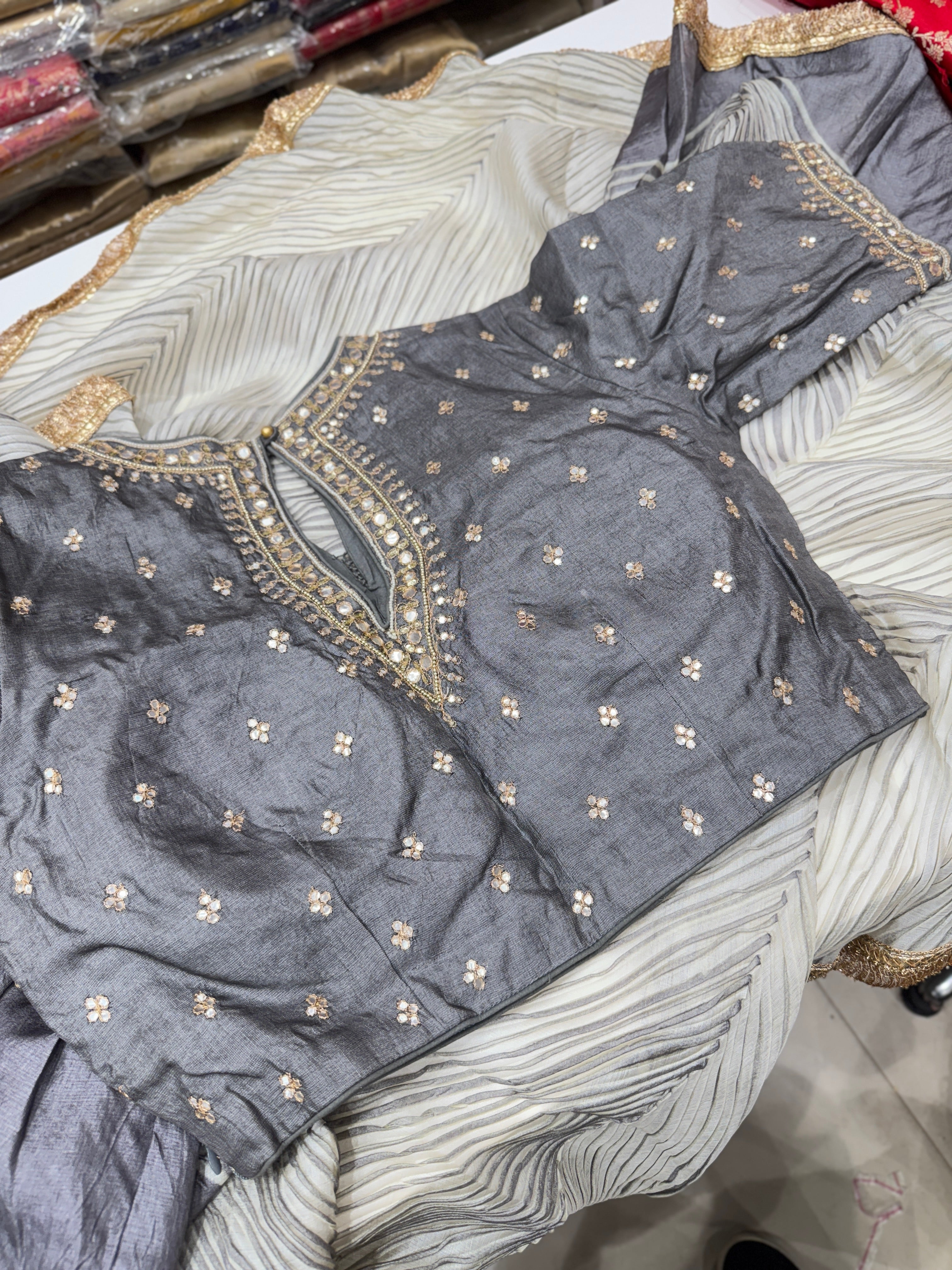 Grey Pure Tussor Crushed Pallu Ready Blouse Saree