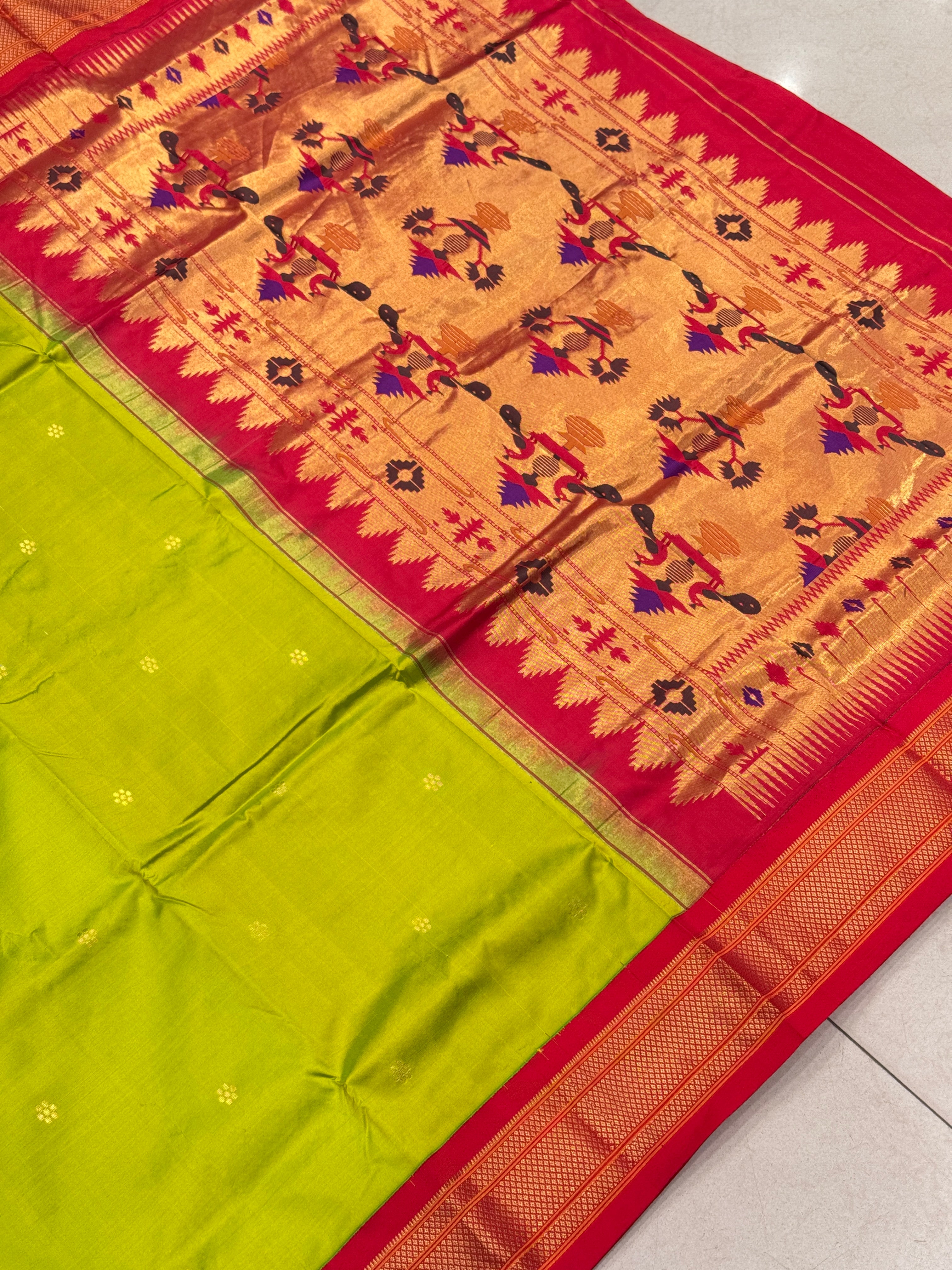 Neon Green Morbangdi Paithani Saree