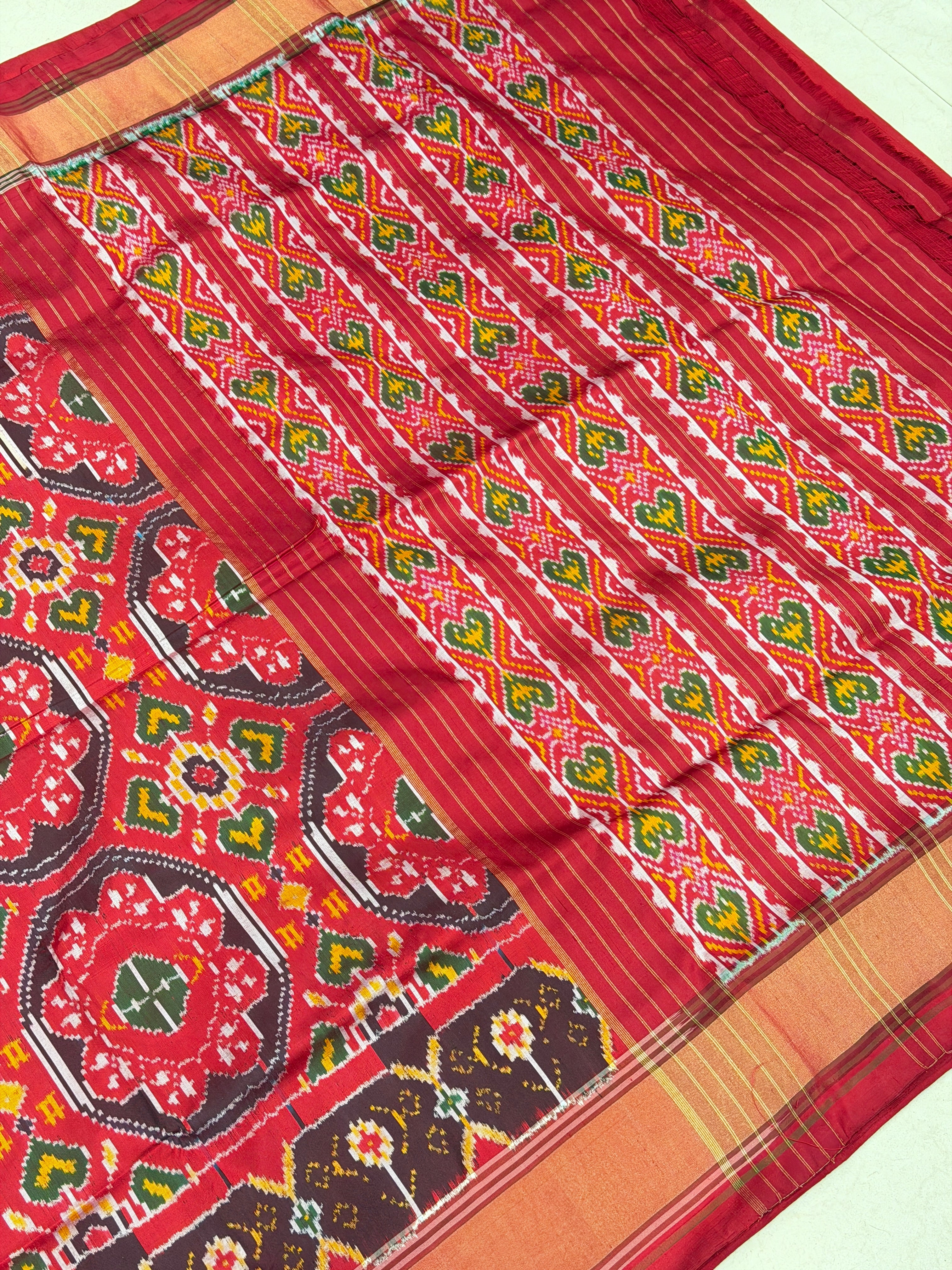 Red Chhabadi Patan Handloom Ikat Patola Silk Saree