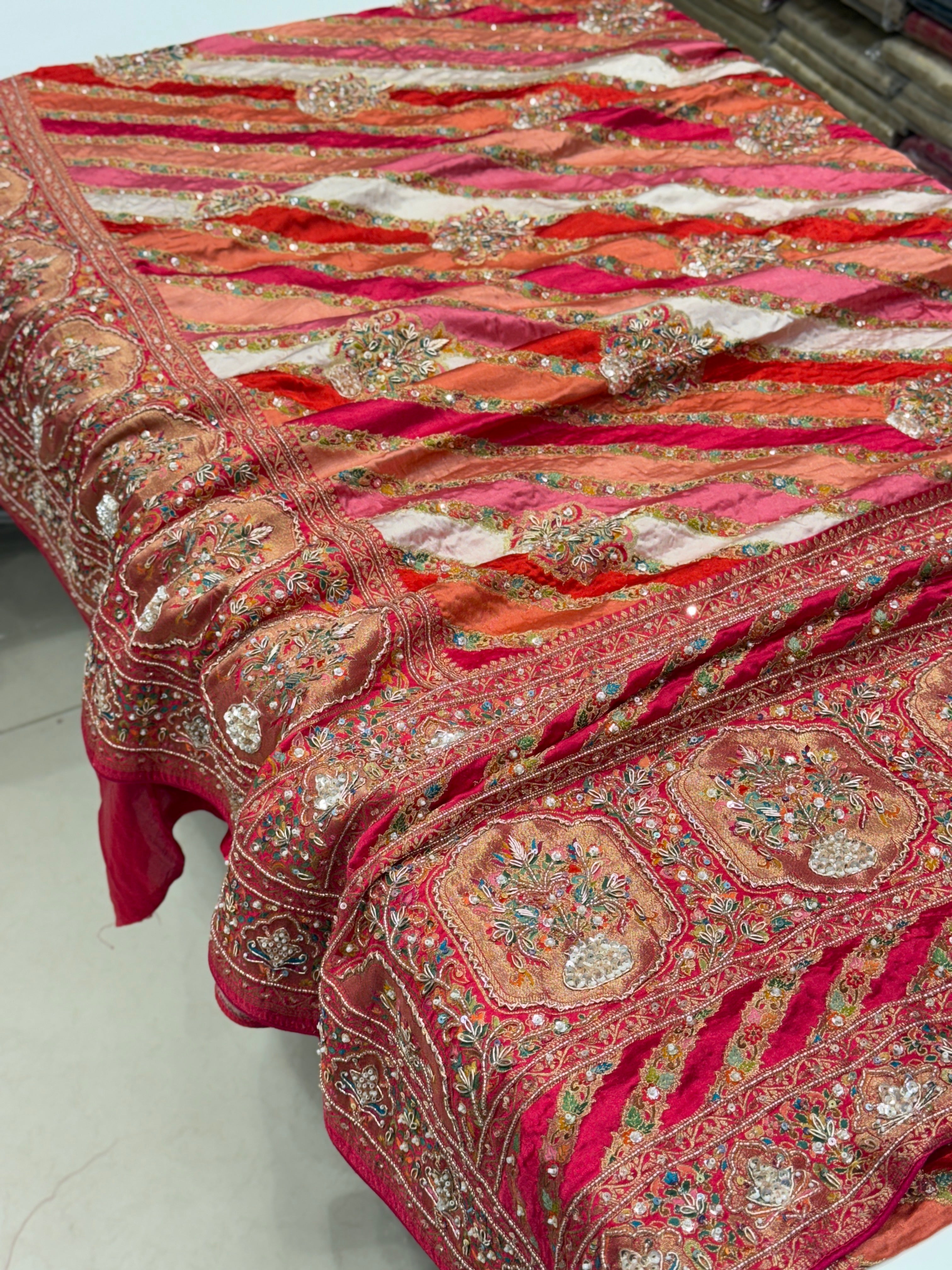 Khushi Kapoor Inspired Big Border Banarasi Modal Rangkat Embroidery Saree
