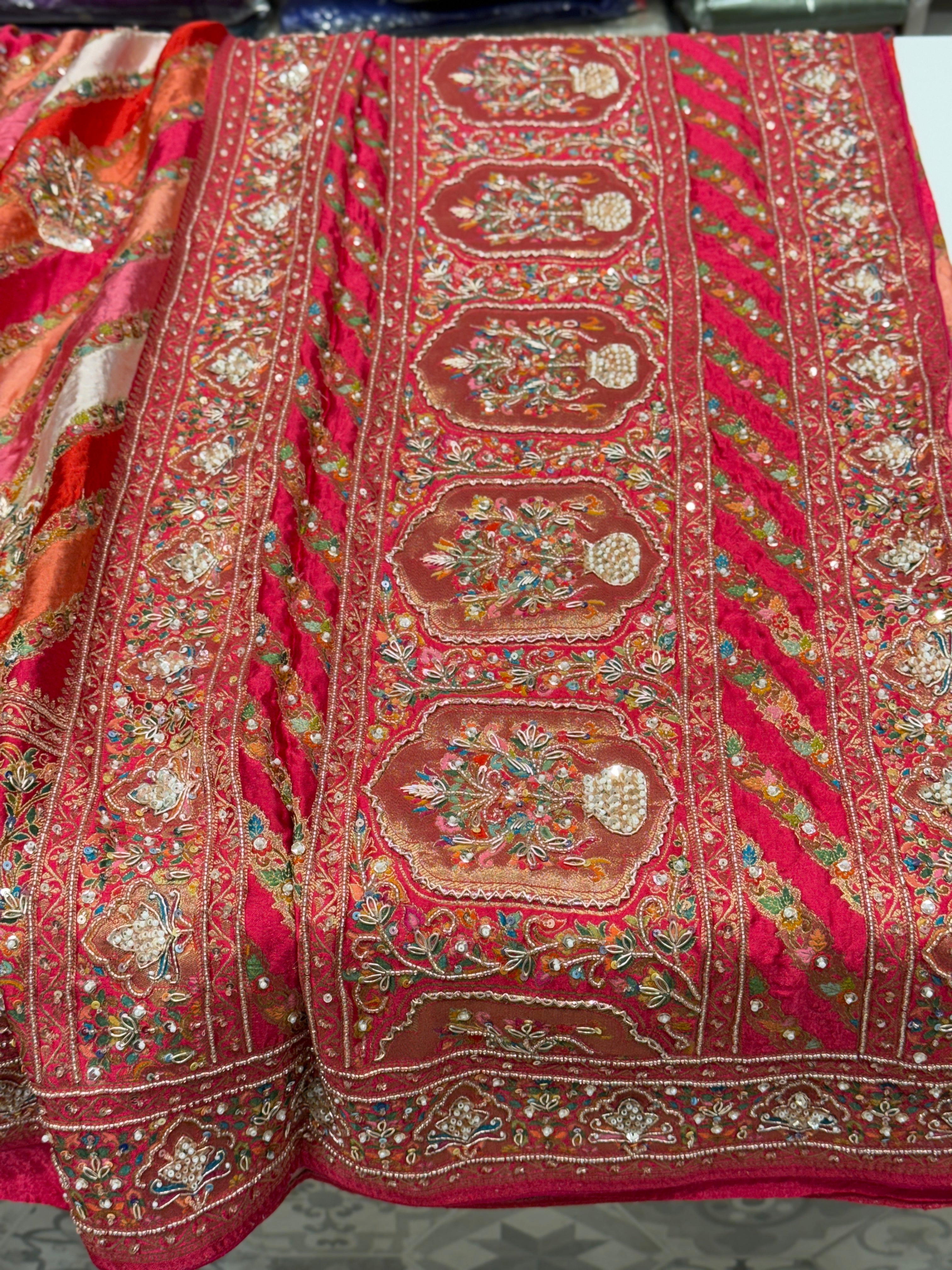Khushi Kapoor Inspired Big Border Banarasi Modal Rangkat Embroidery Saree