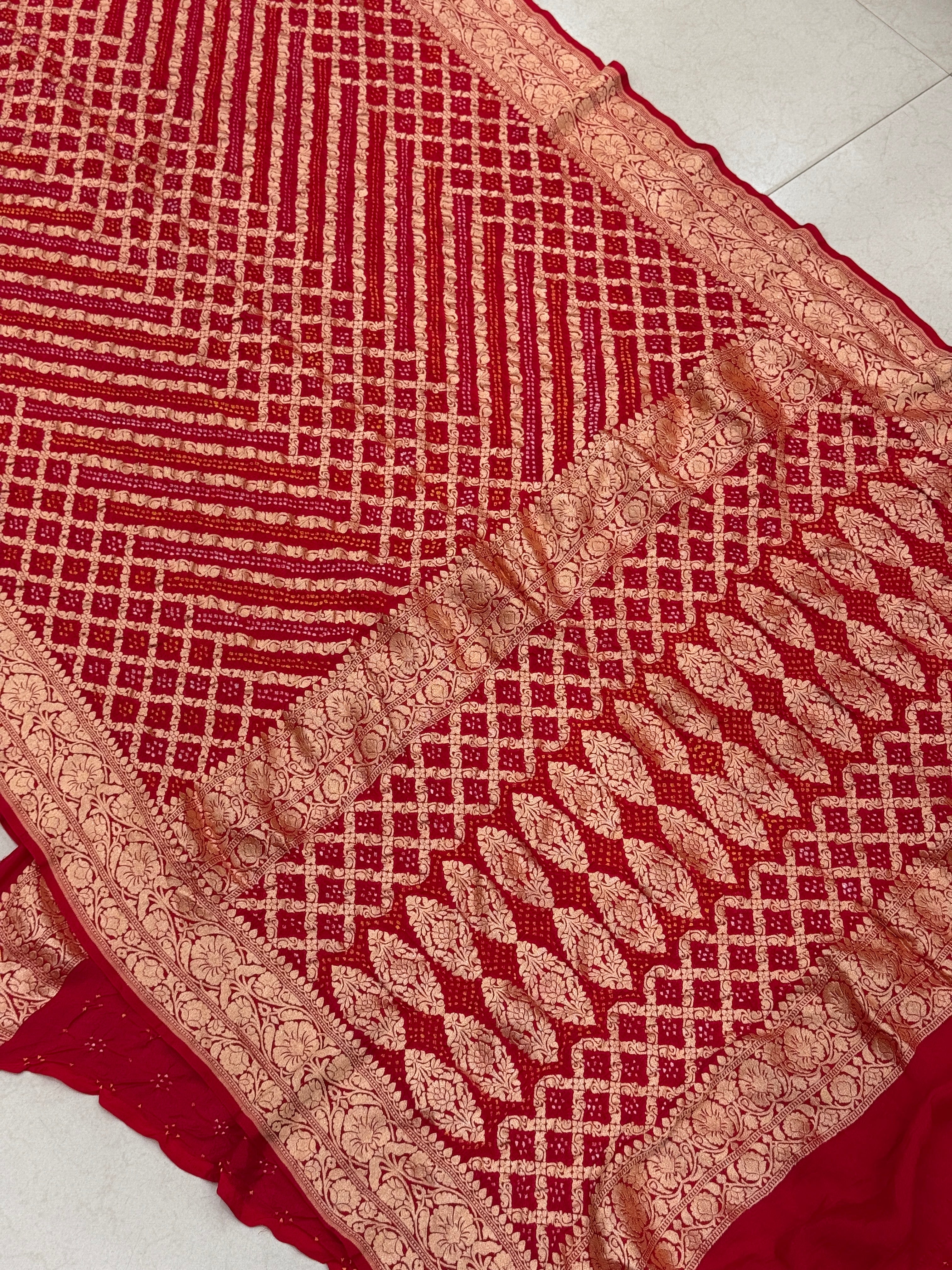Red Criss Cross Georgette Handloom Bandhej Bandhini Saree