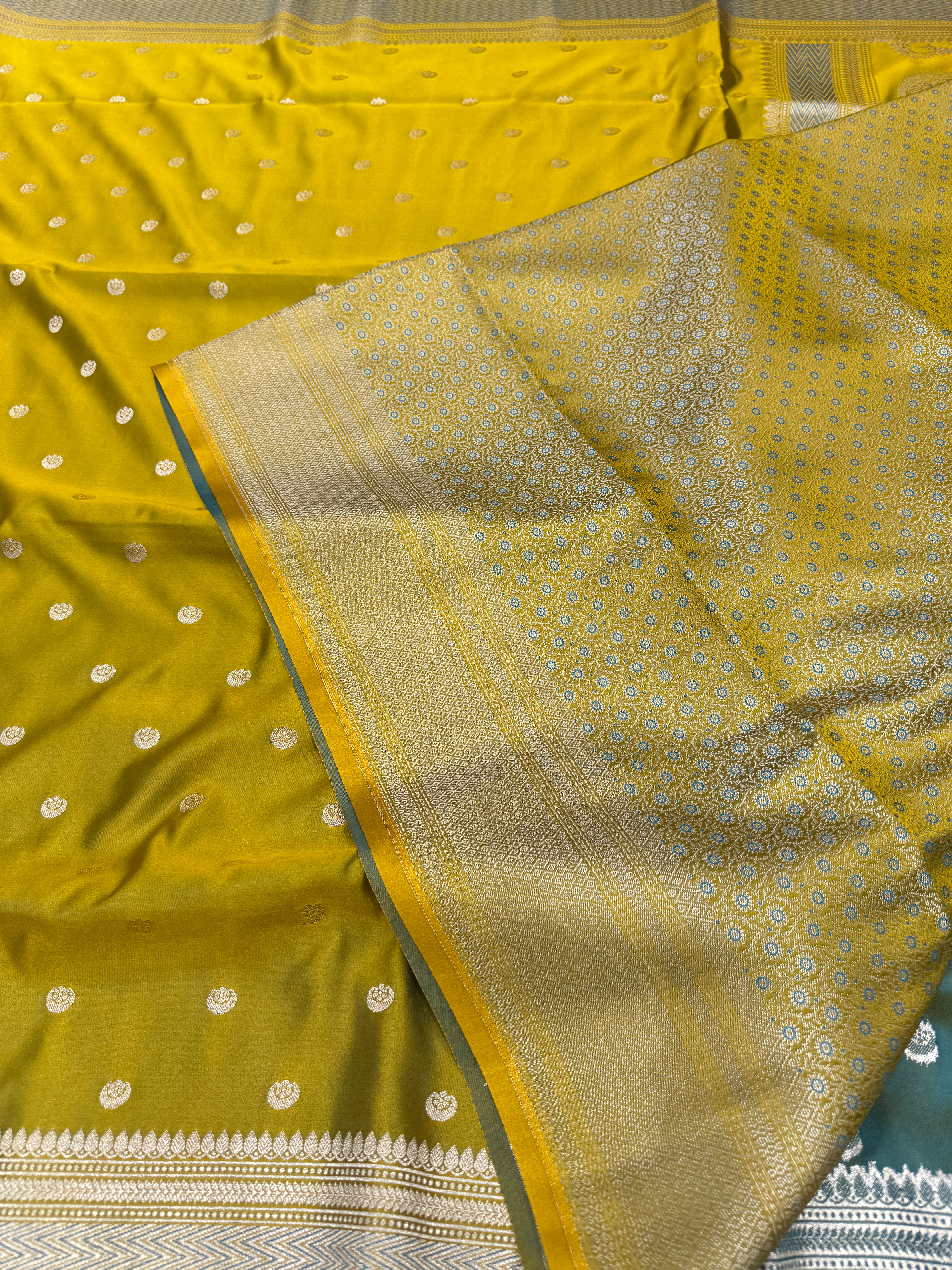 Greenish Yellow Banarasi Small Chand Butti Saree