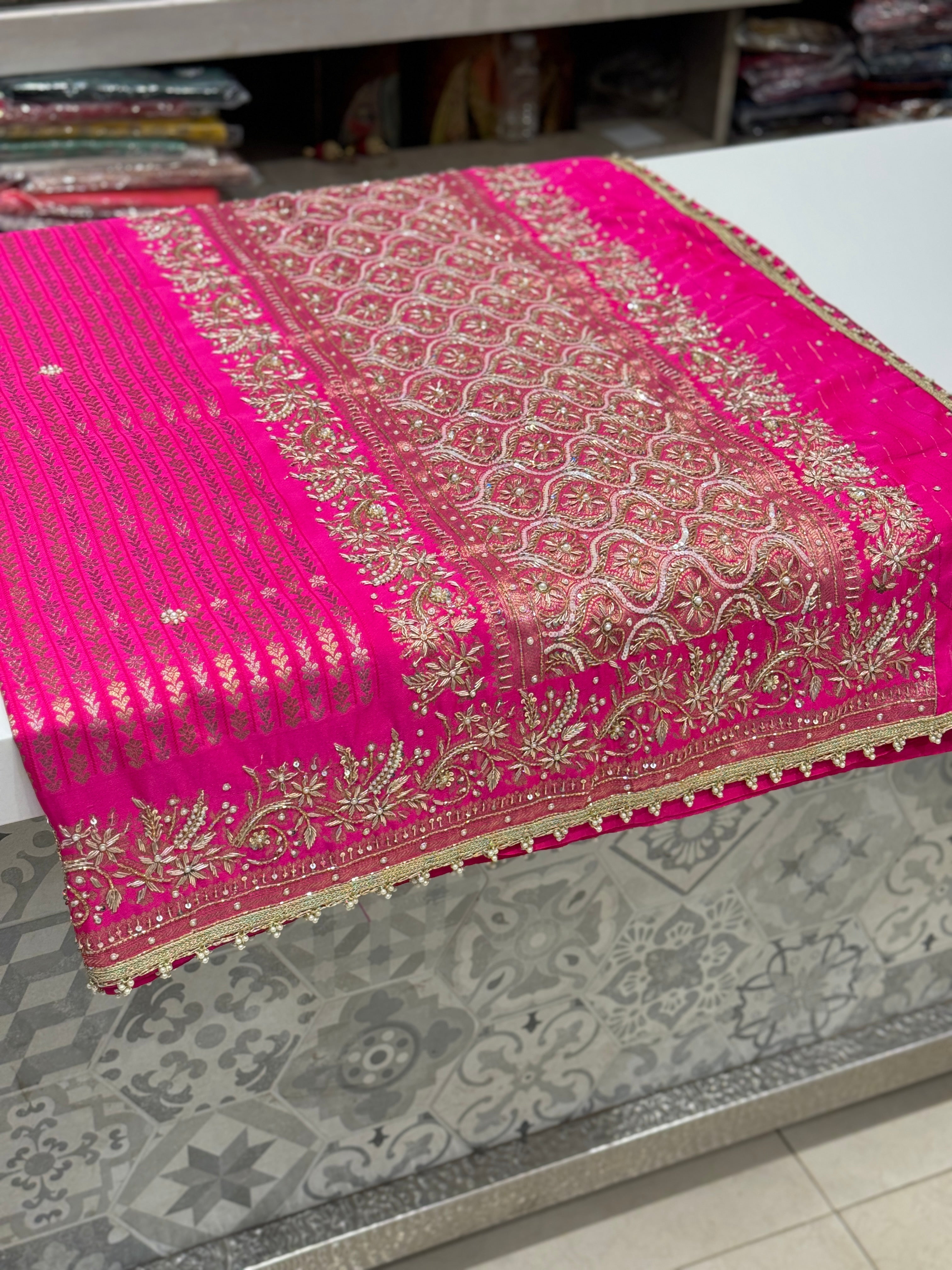 Rani Banarasi Line Weave Hand Embroidery Saree