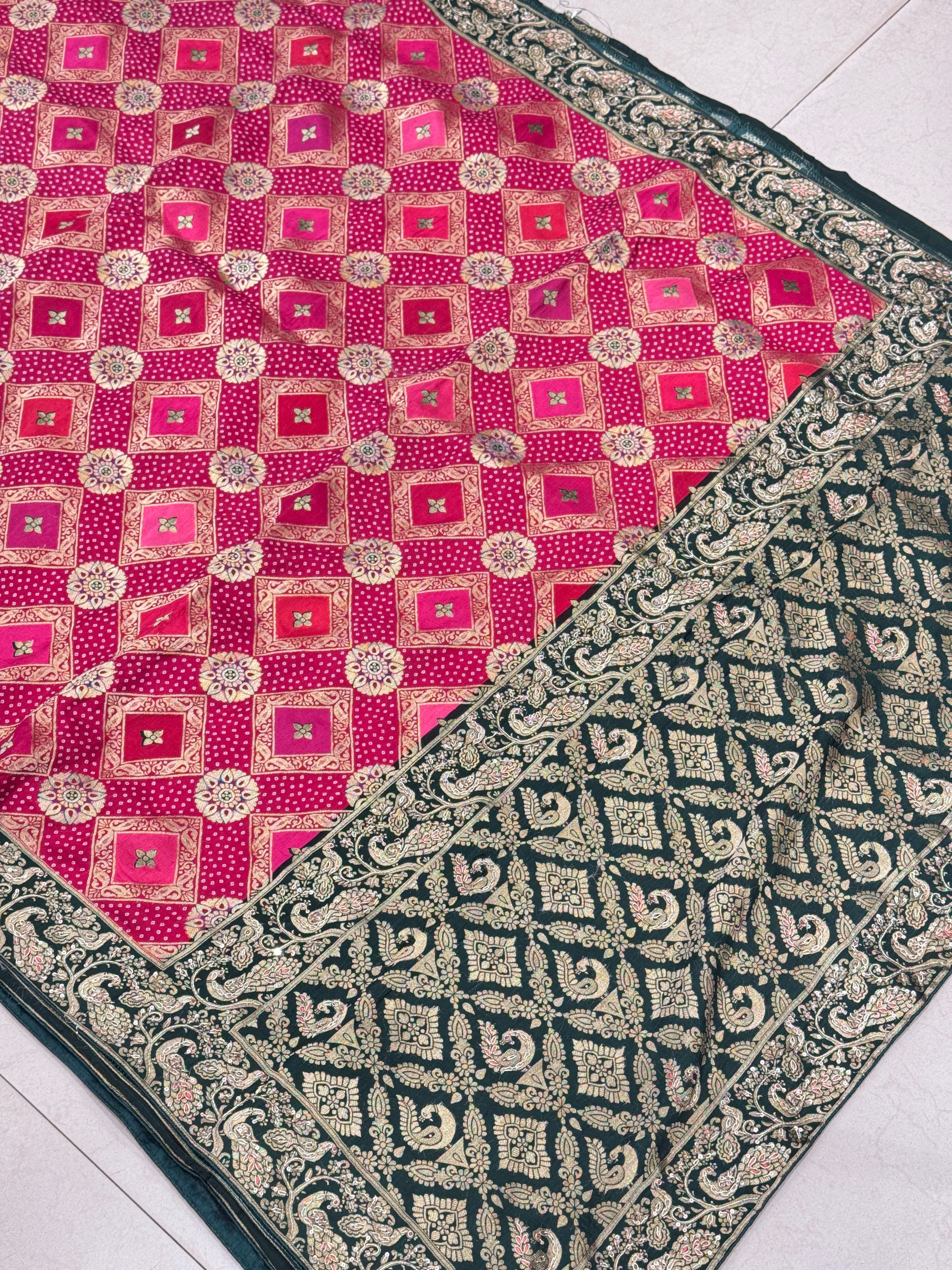 Banarasi Munga Rangkat Zardosi Saree