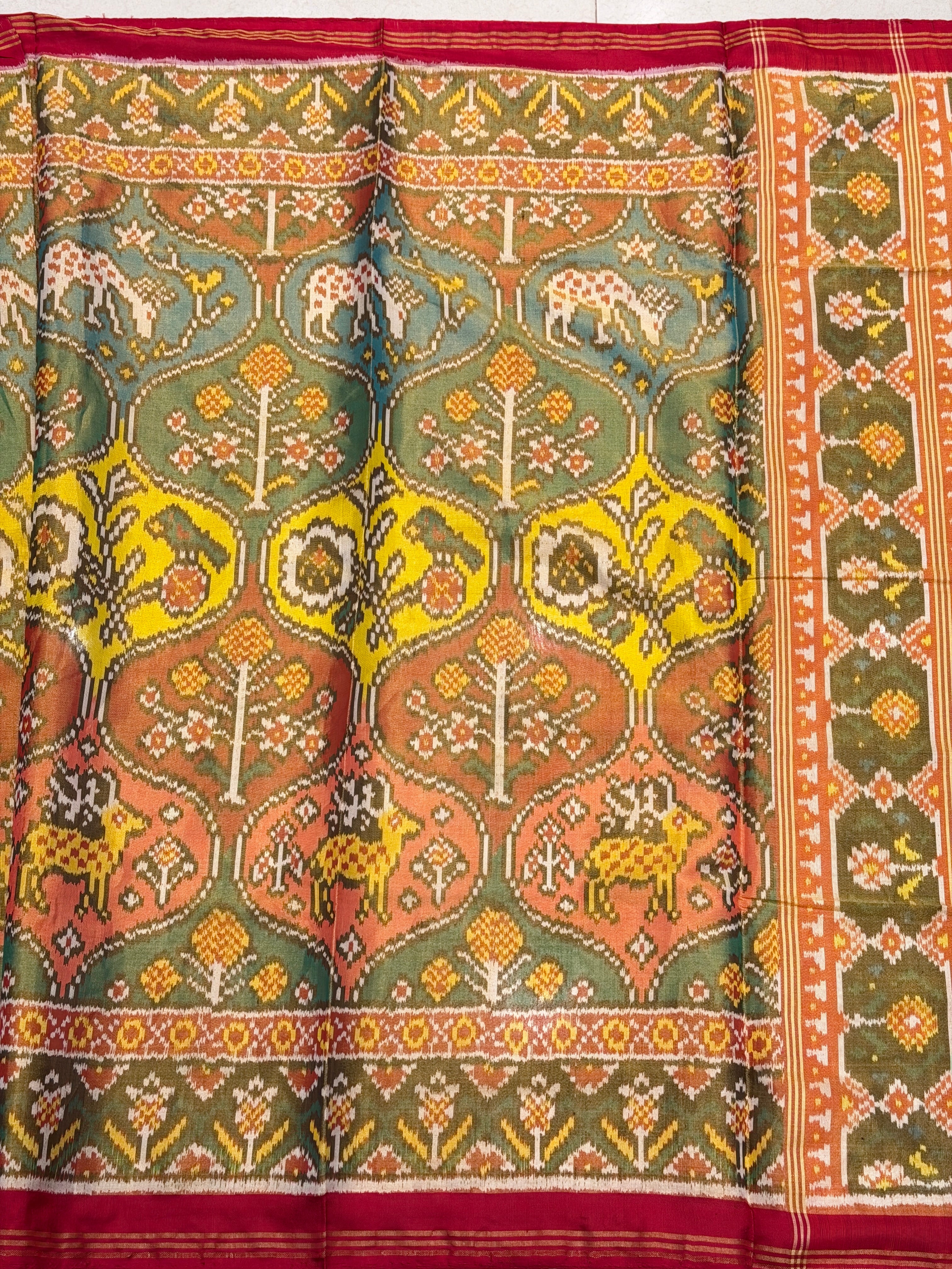 Contemporary Chhabdi Tissue Handloom Patan Patola Ikat Saree