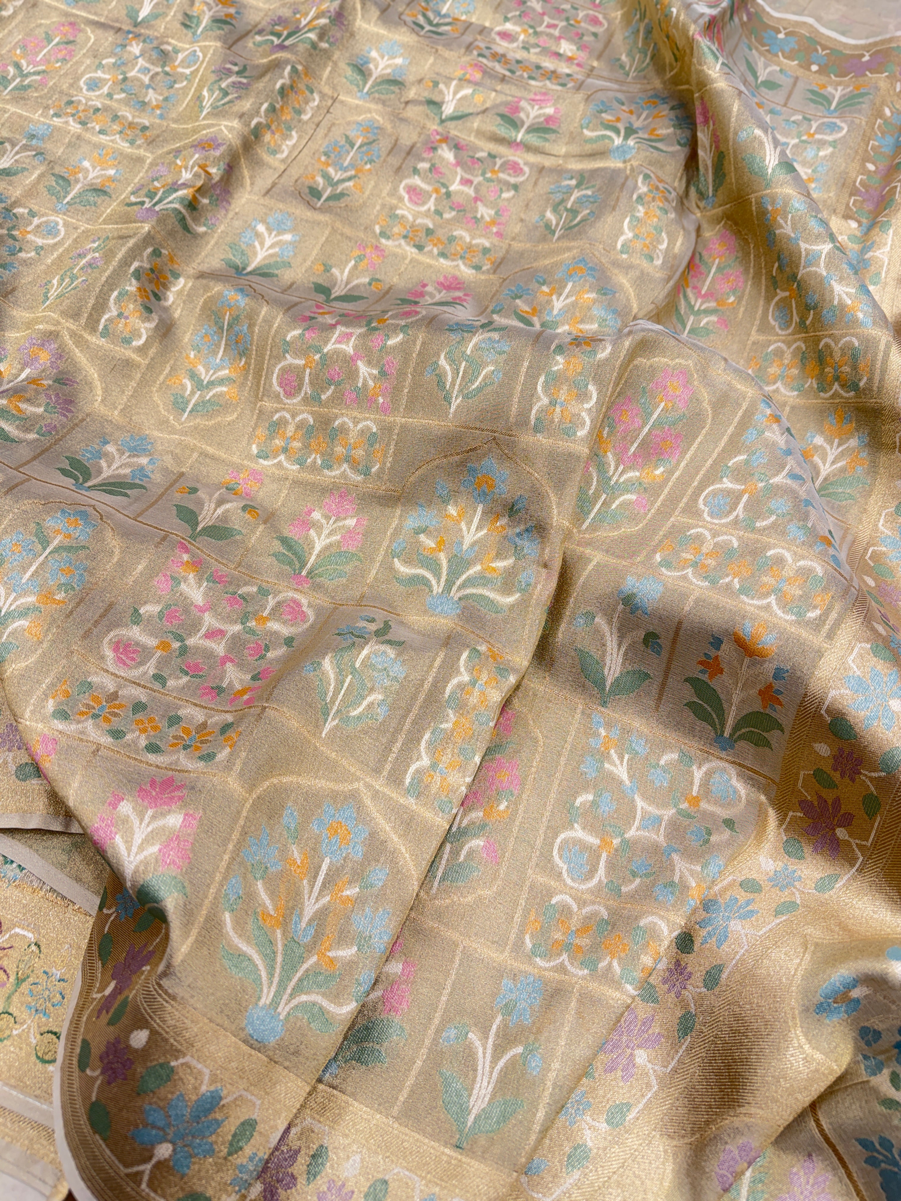 Golden Meenakari Temple Style Weaved Banarasi Tissue Silk Saree