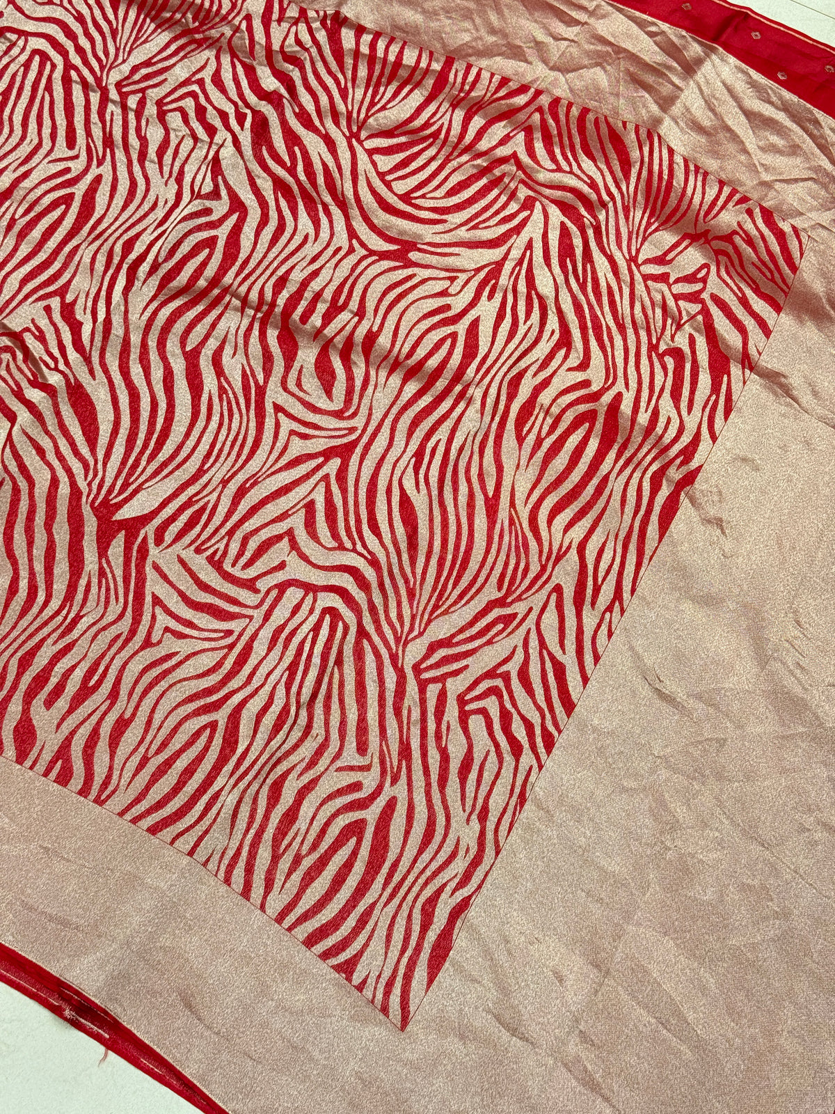 Red Munga Tissue Silk Contemporary Tiger Weave Banarasi Saree