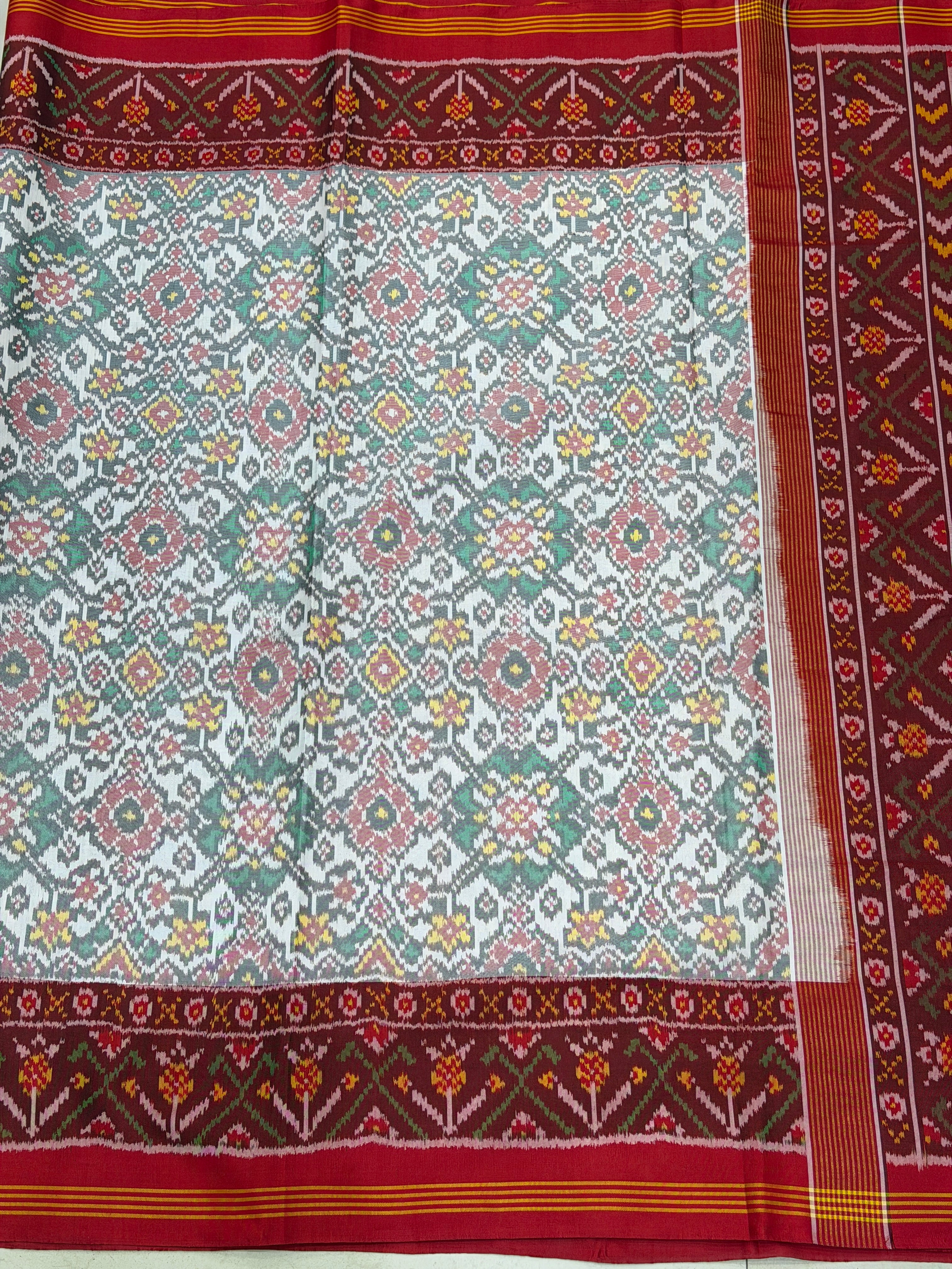 White Maroon Navratna Patan Patola Handloom Silk Saree