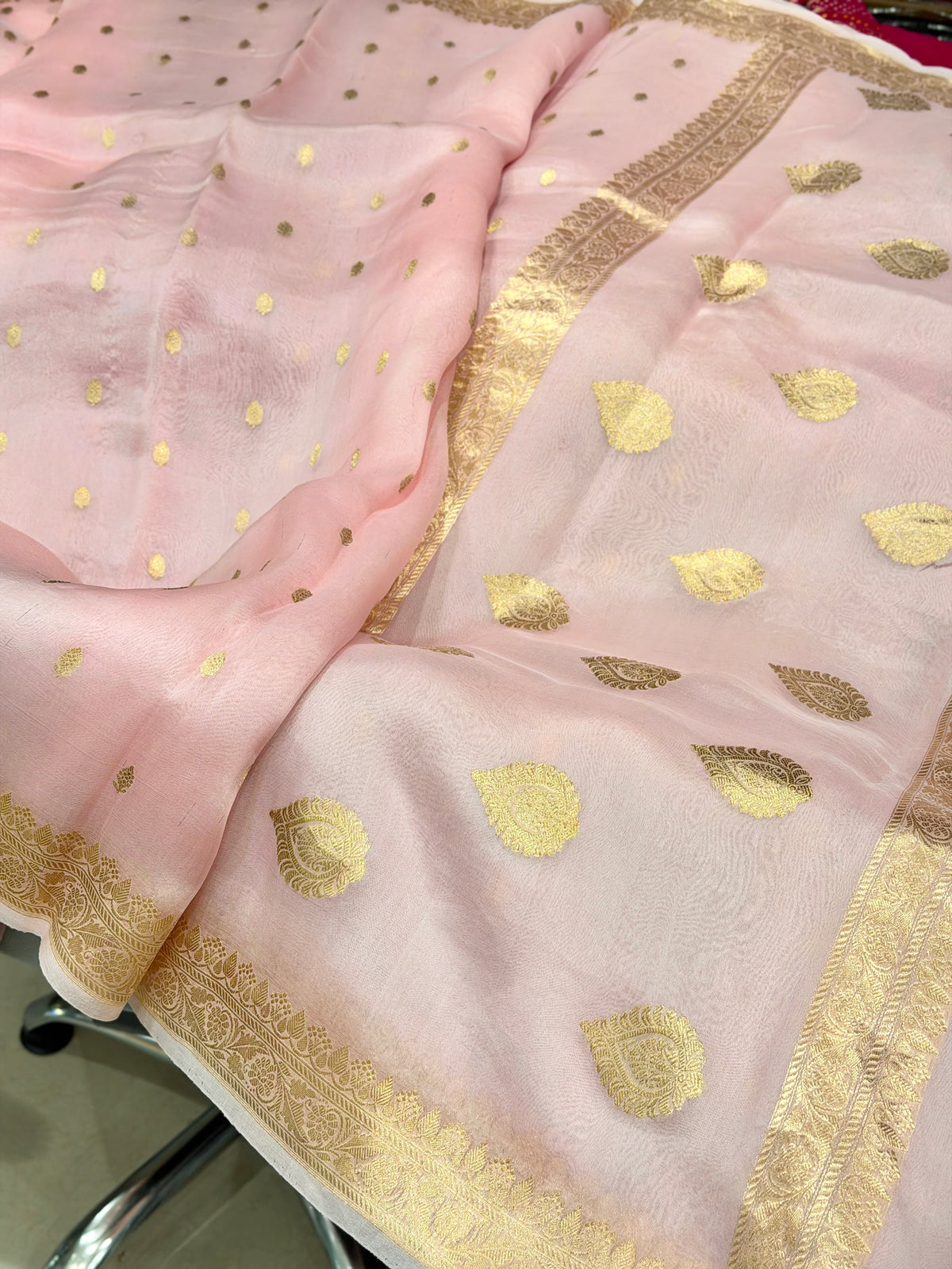 Light Pink Buttis Handloom Banarasi Kora Silk Saree