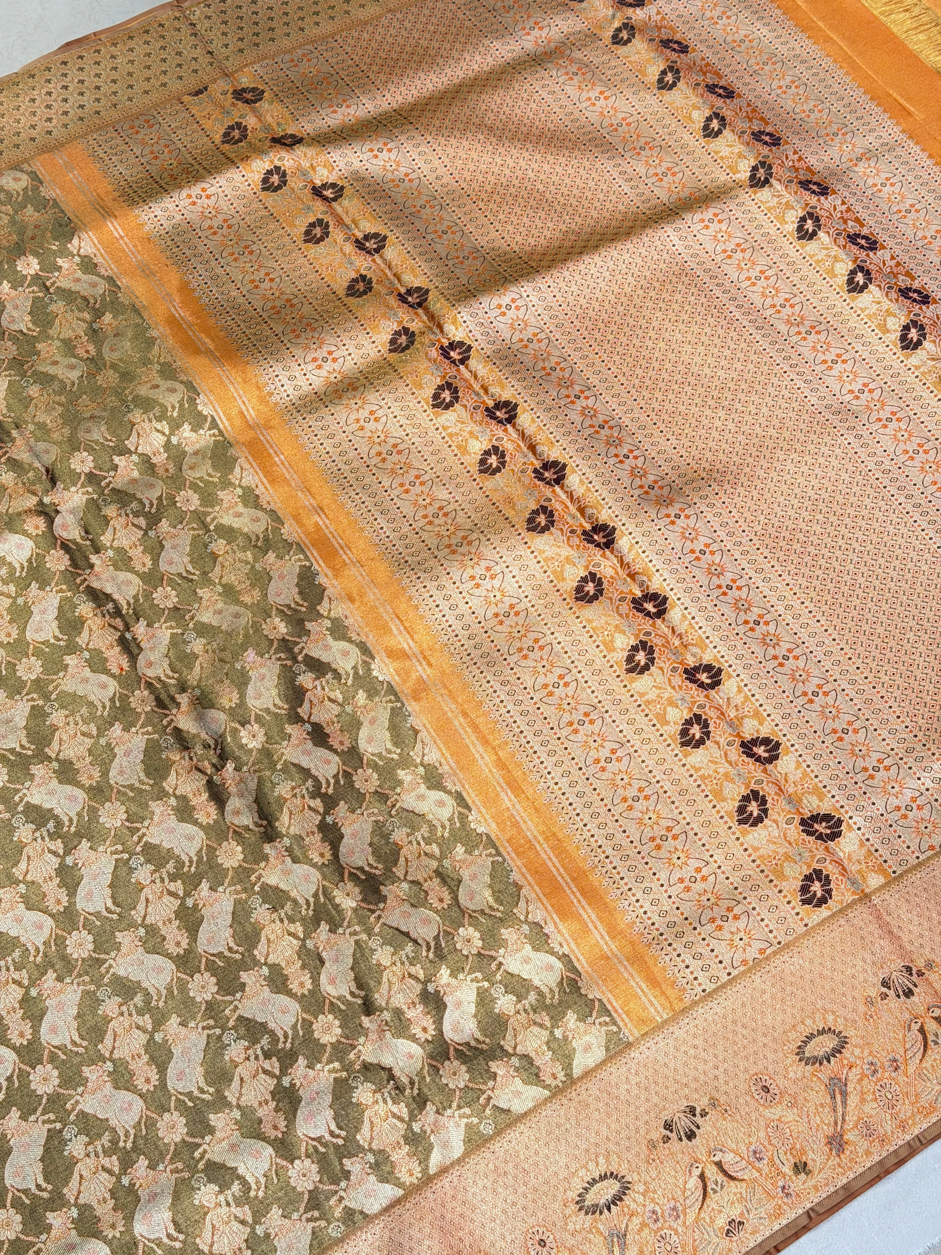 Ocher Nandi Edit Handloom Kanjivaram Tissue Silk Saree