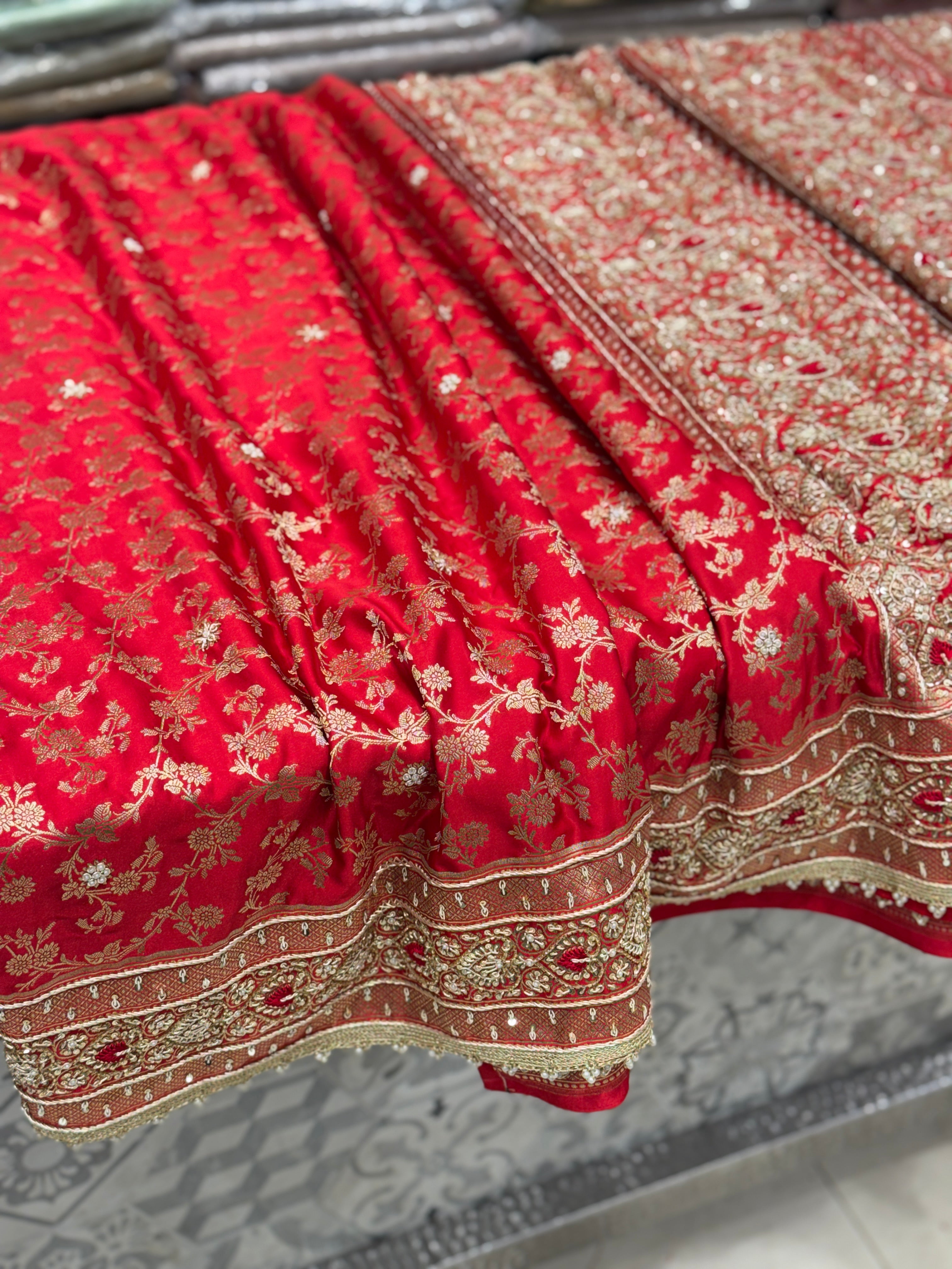 Red Banarasi Silk Resham Zardosi Heart Border Embroidery Saree