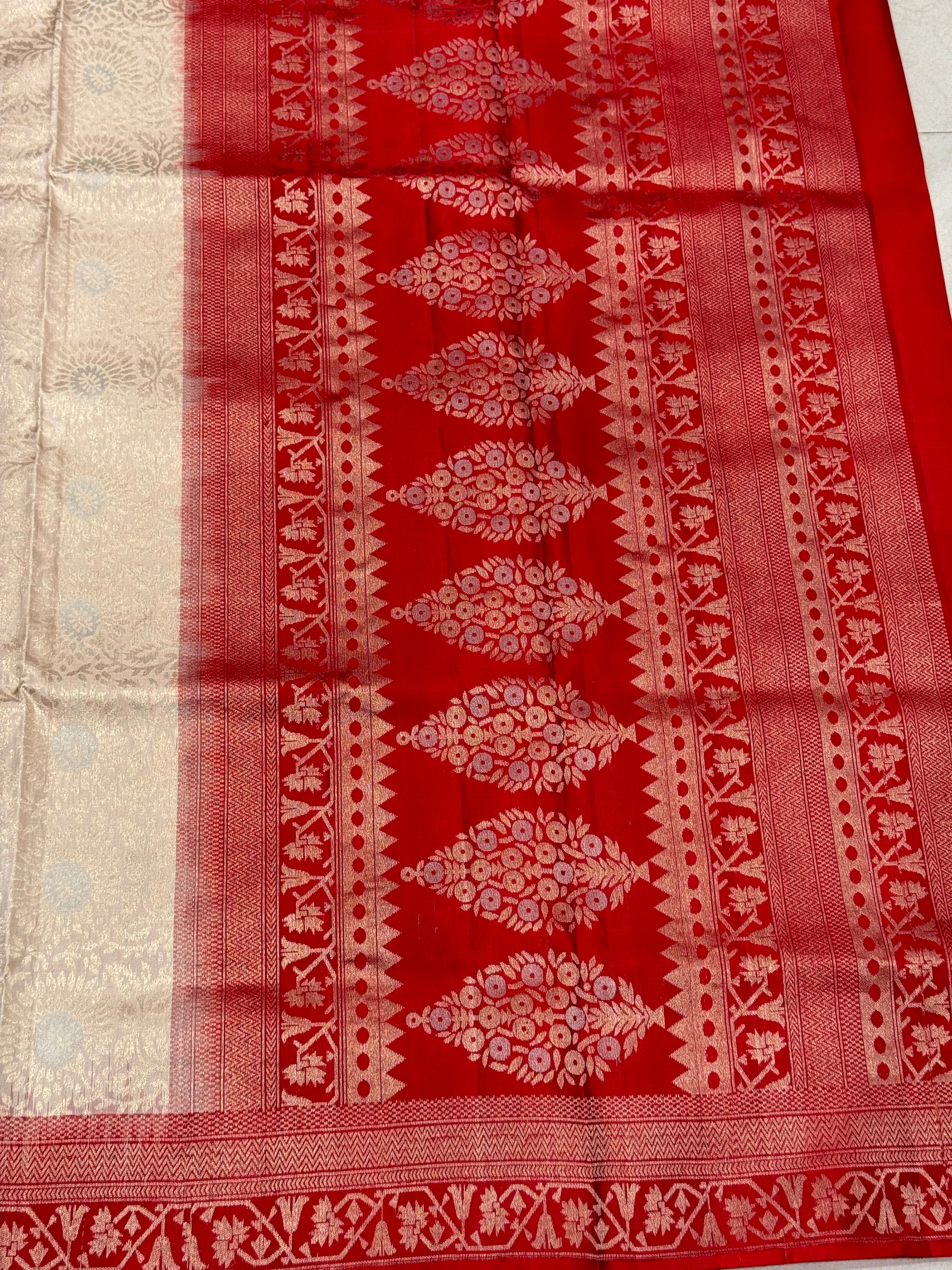 Beige Red Brocade Jaal Handloom Kanchipuram Pure Silk Saree