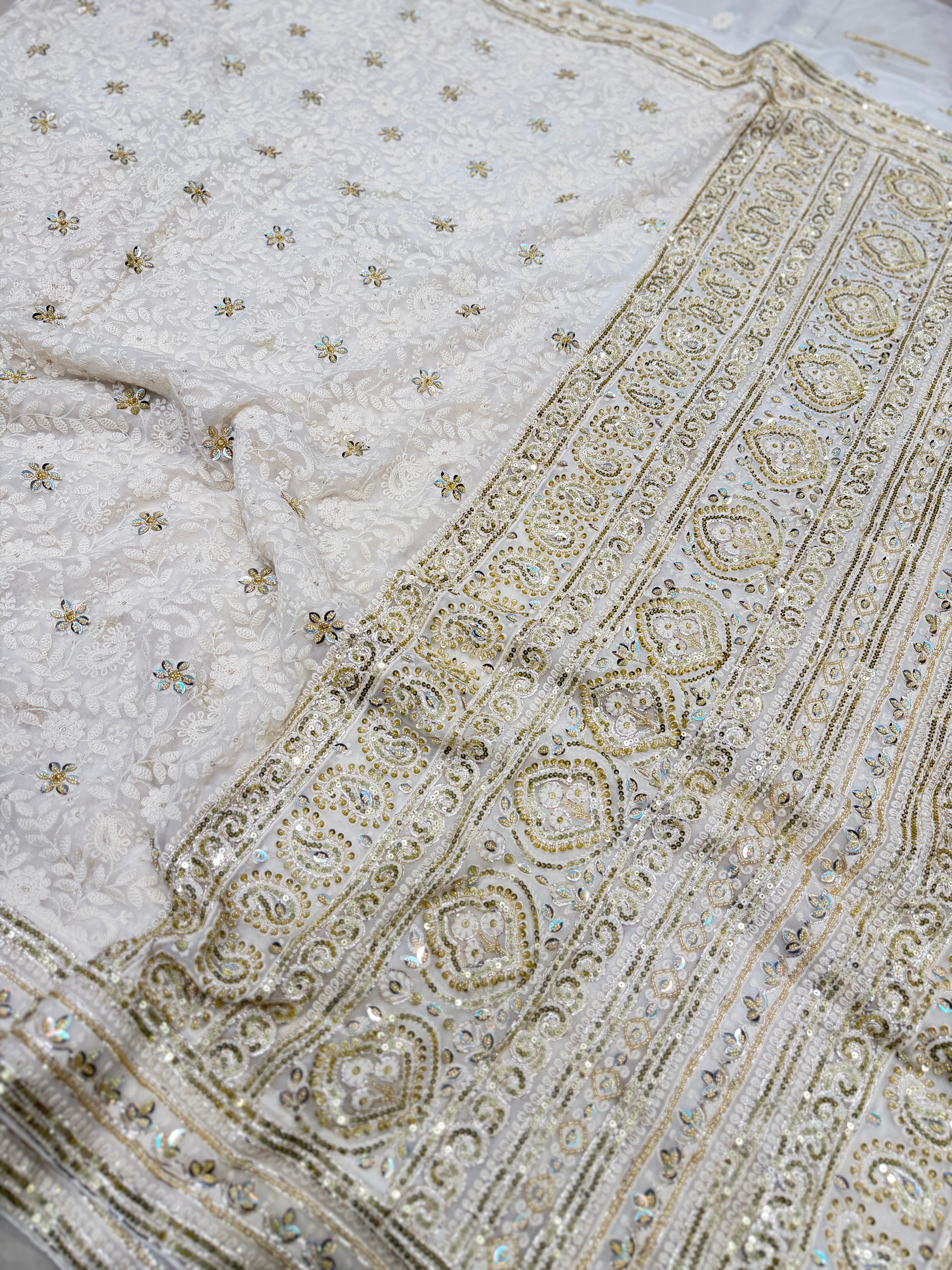 Moti White Chikankari Georgette Pita Sequin Hand Embroidery Saree