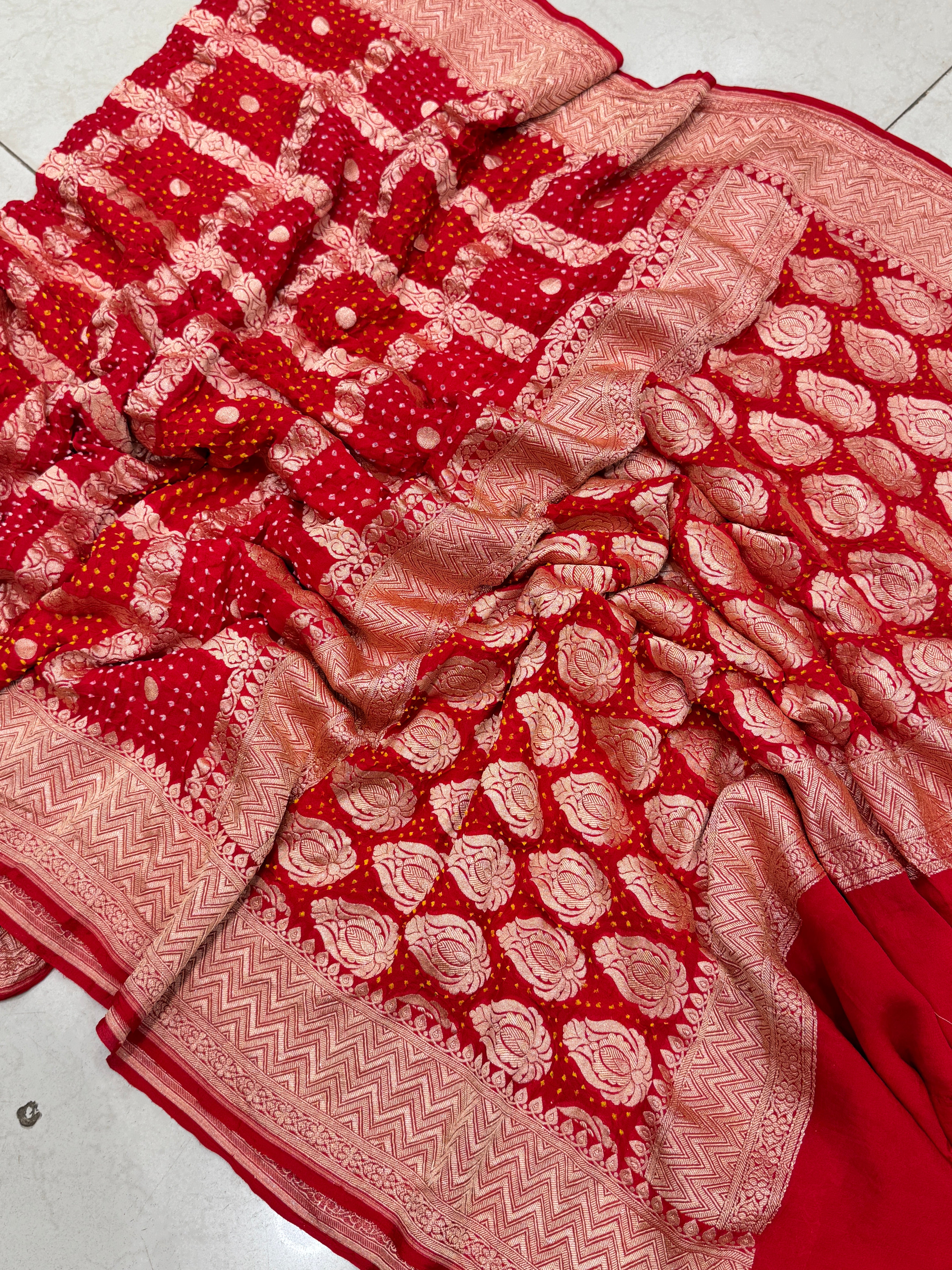 Red Bandhej Bandhini Saree