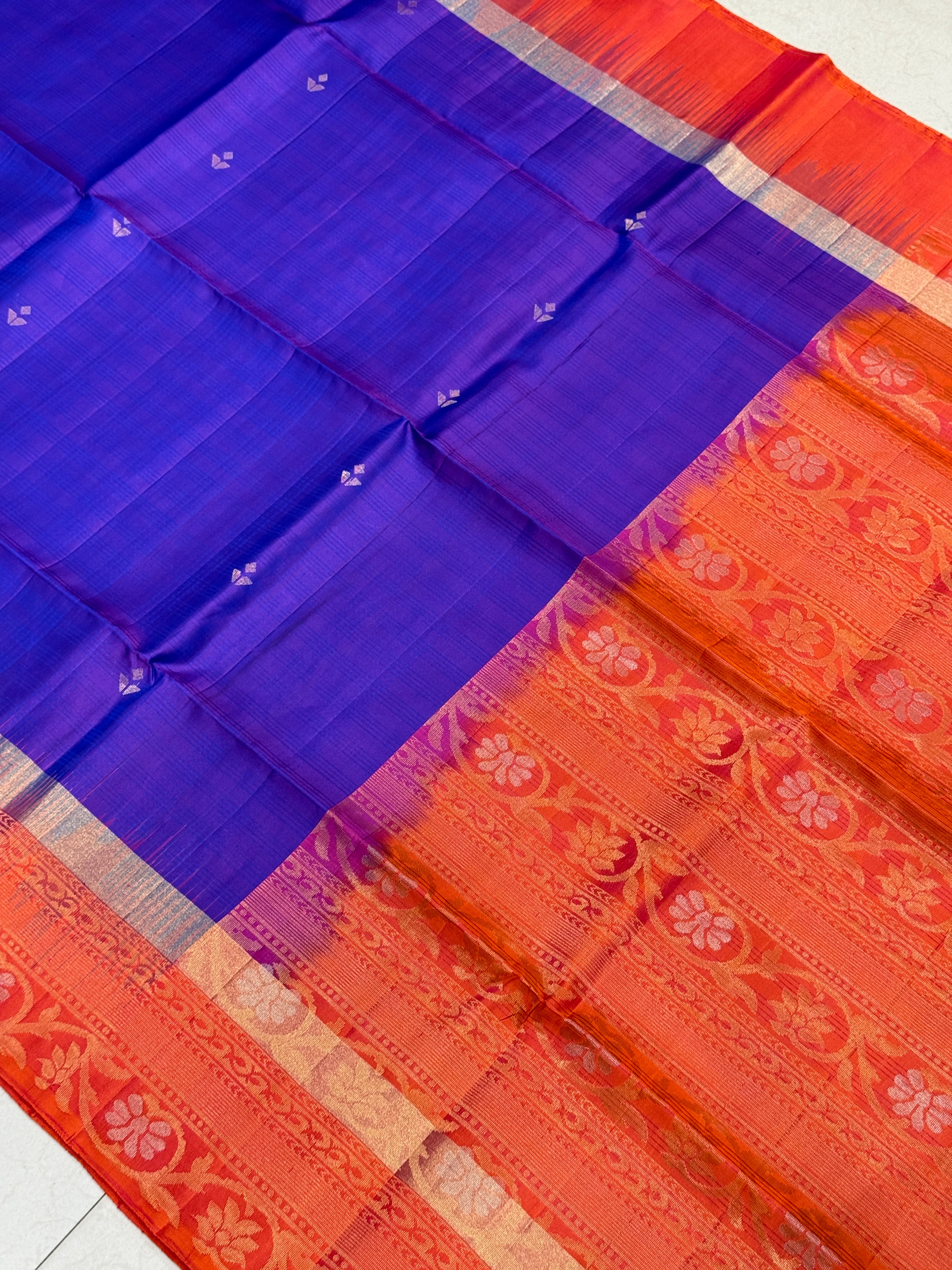 Purple Orange Small Buttis Handloom Kanchipuram Pure Silk Saree