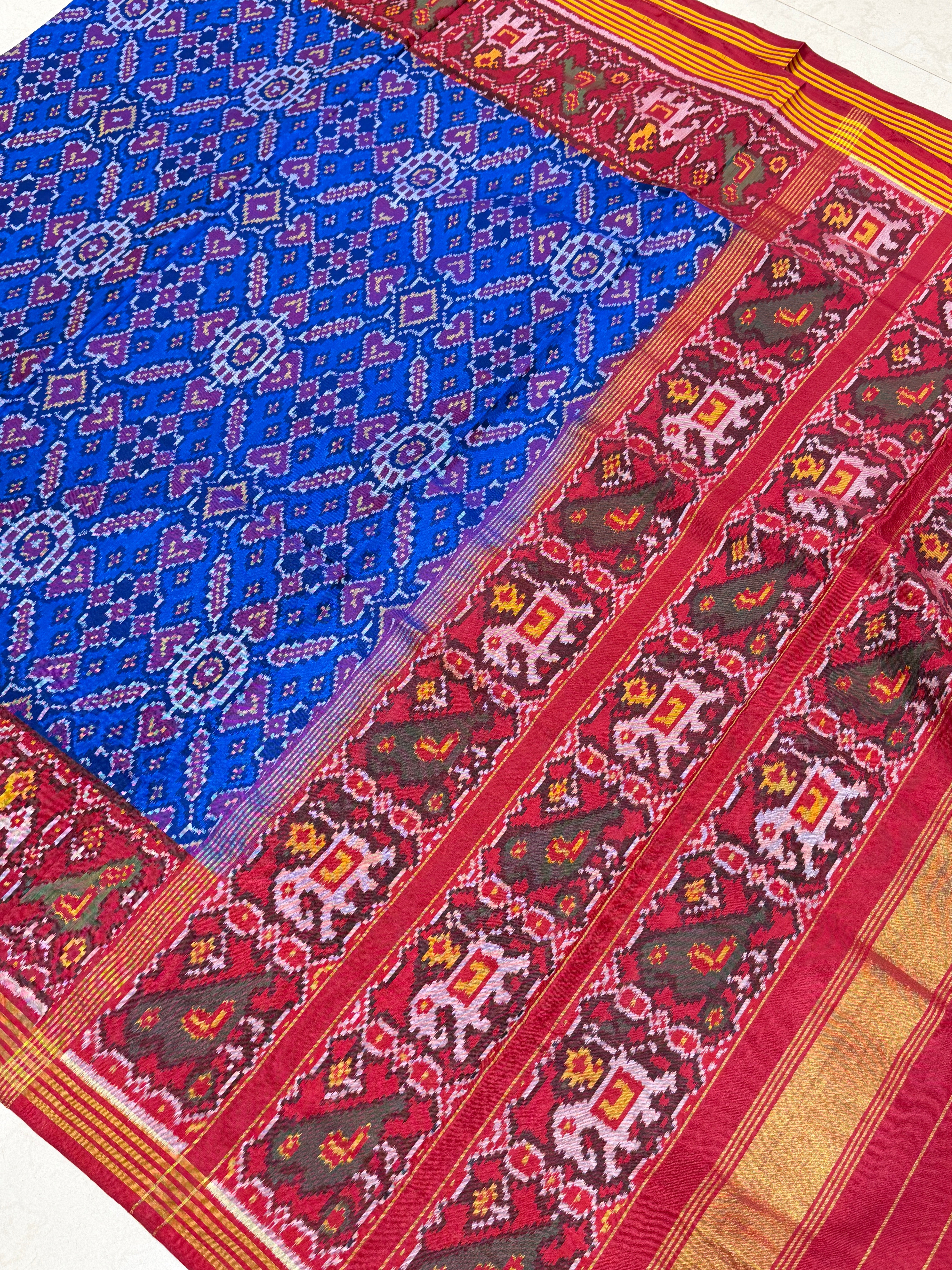Blue Red Manekchowk Handloom Patan Patola Silk Saree