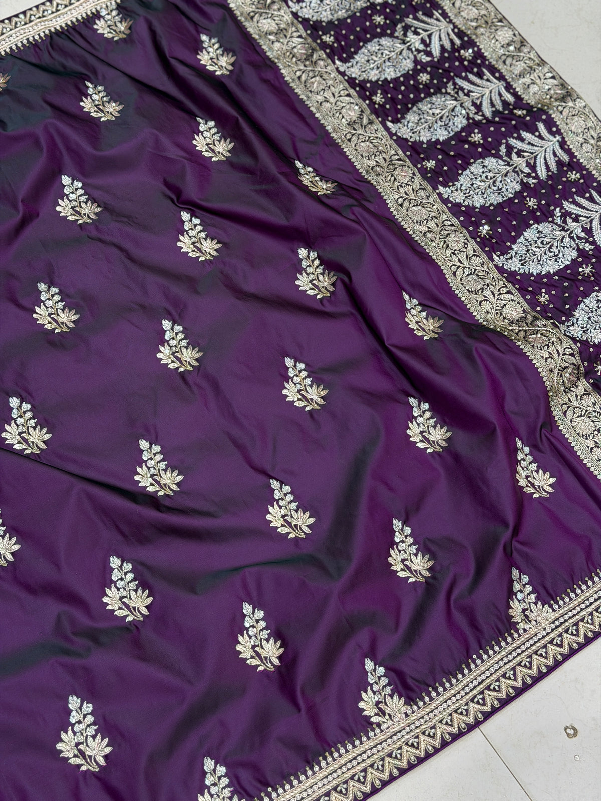 Cross Violet Banarasi Zardosi Hand Embroidery Border Pallu Saree