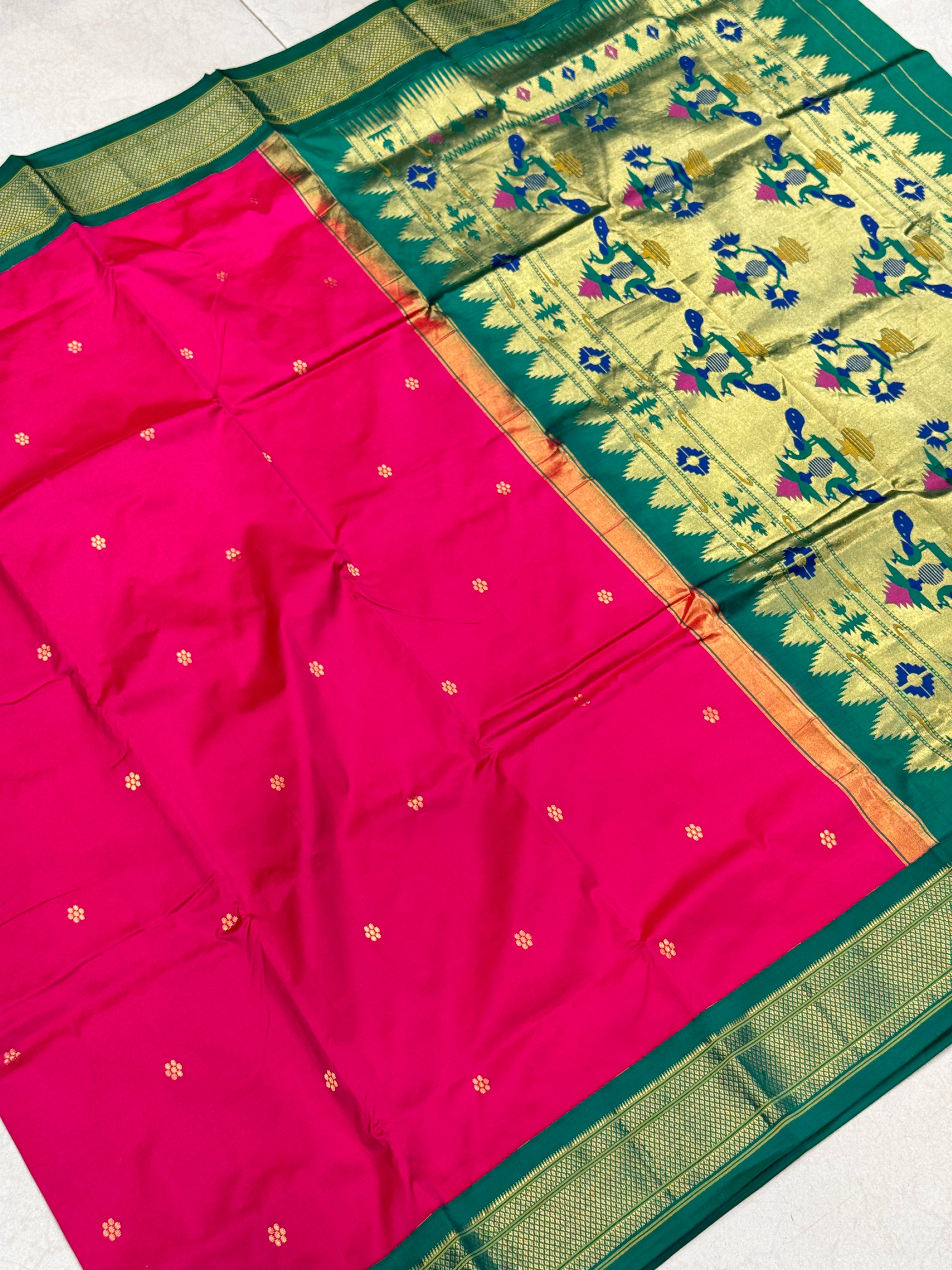 Rani Pink Morbangdi Paithani Saree