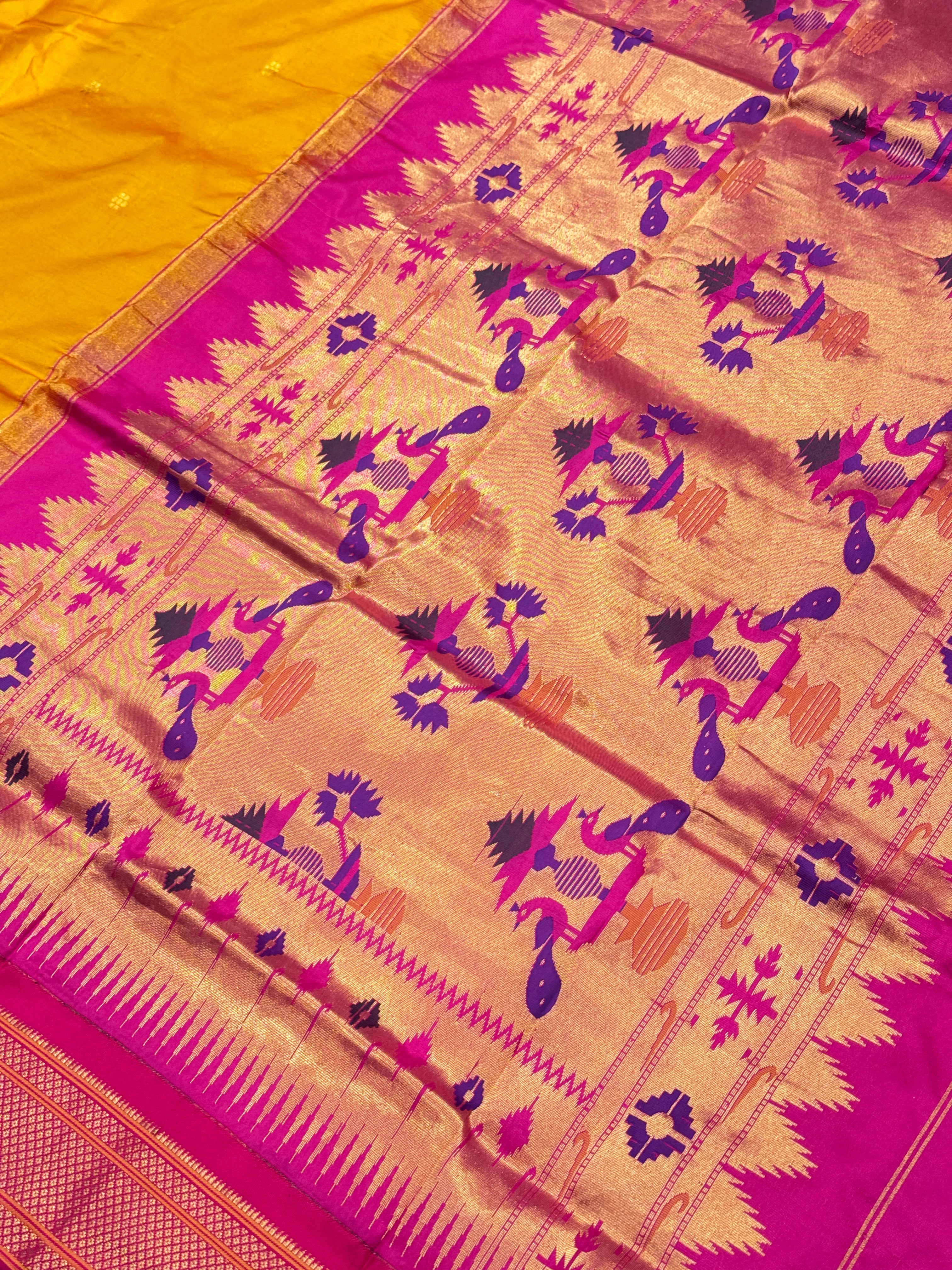 Mustard Yellow Rani Morbangdi Paithani Saree