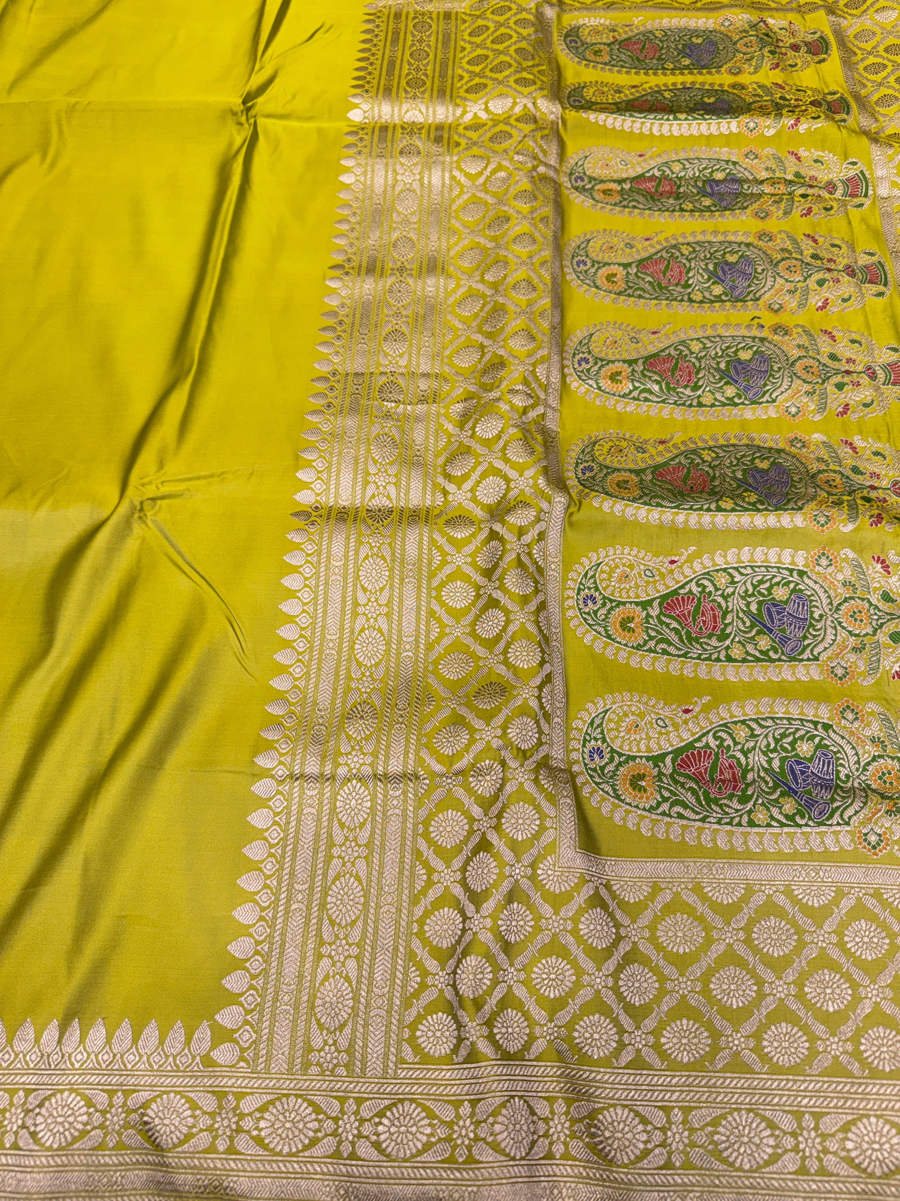 Lime Green Banarasi Plain Body Meena Pallu Saree