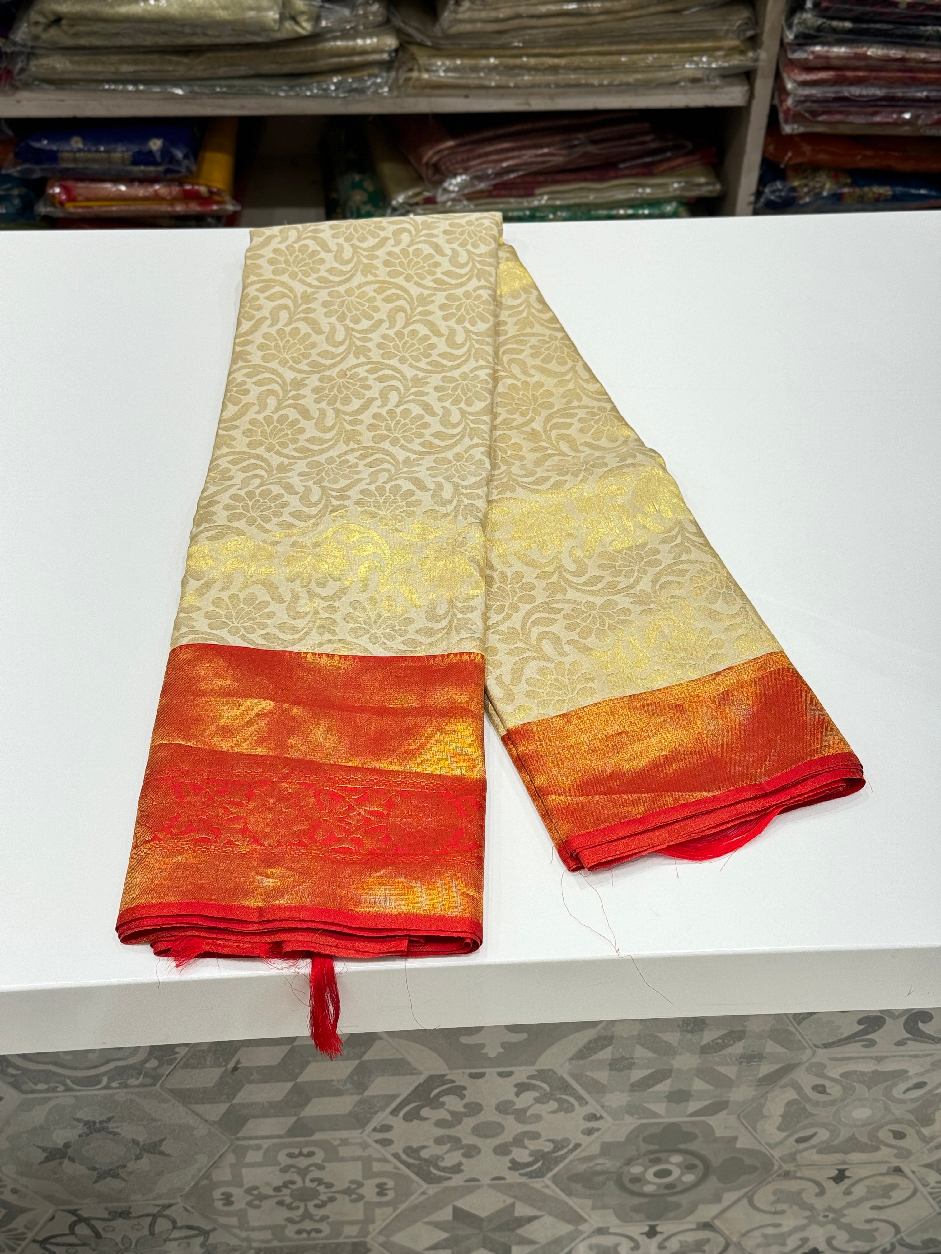 Zari Handloom Silk Red Pallu Kanjivaram