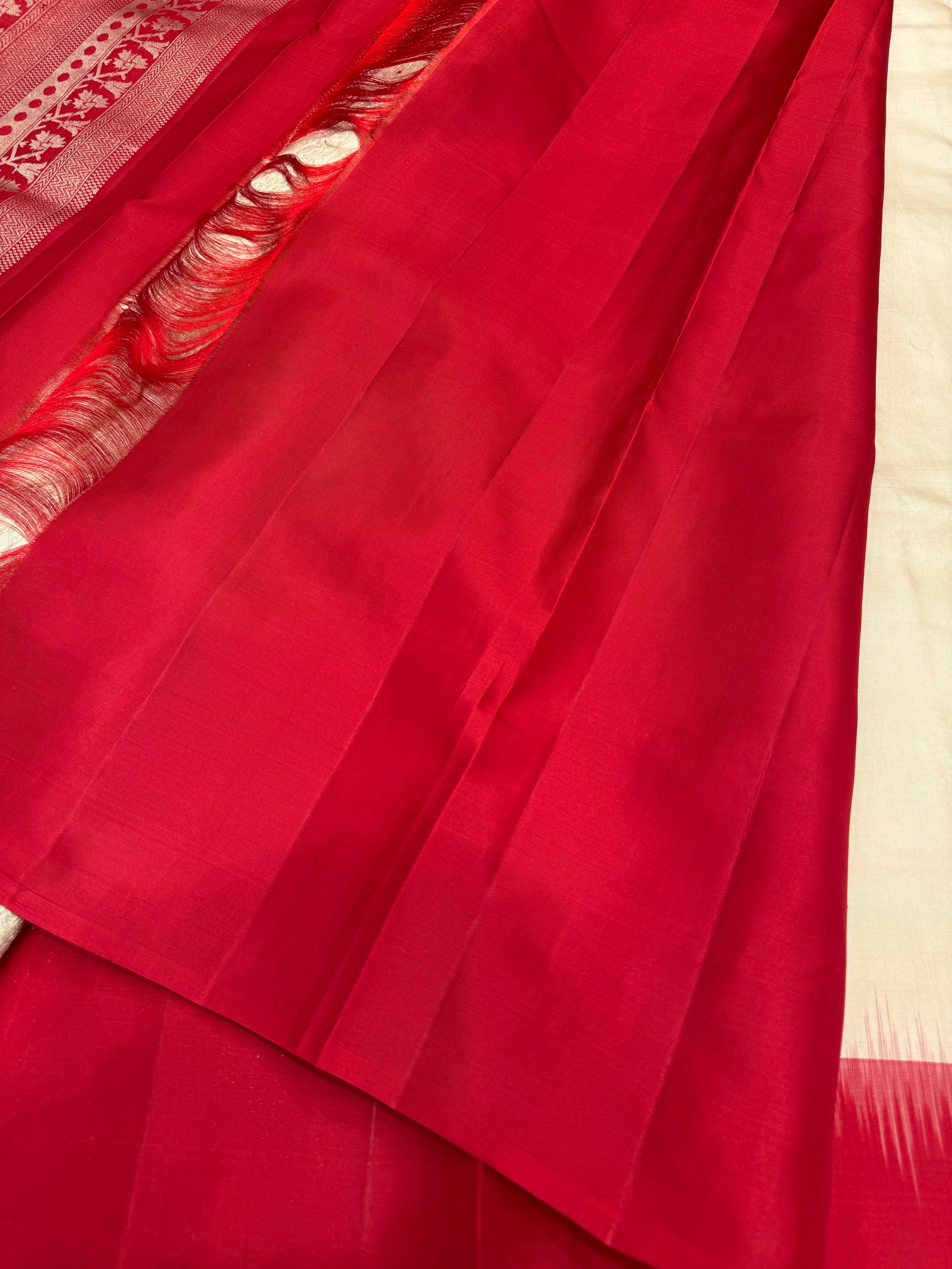 Beige Red Brocade Jaal Handloom Kanchipuram Pure Silk Saree