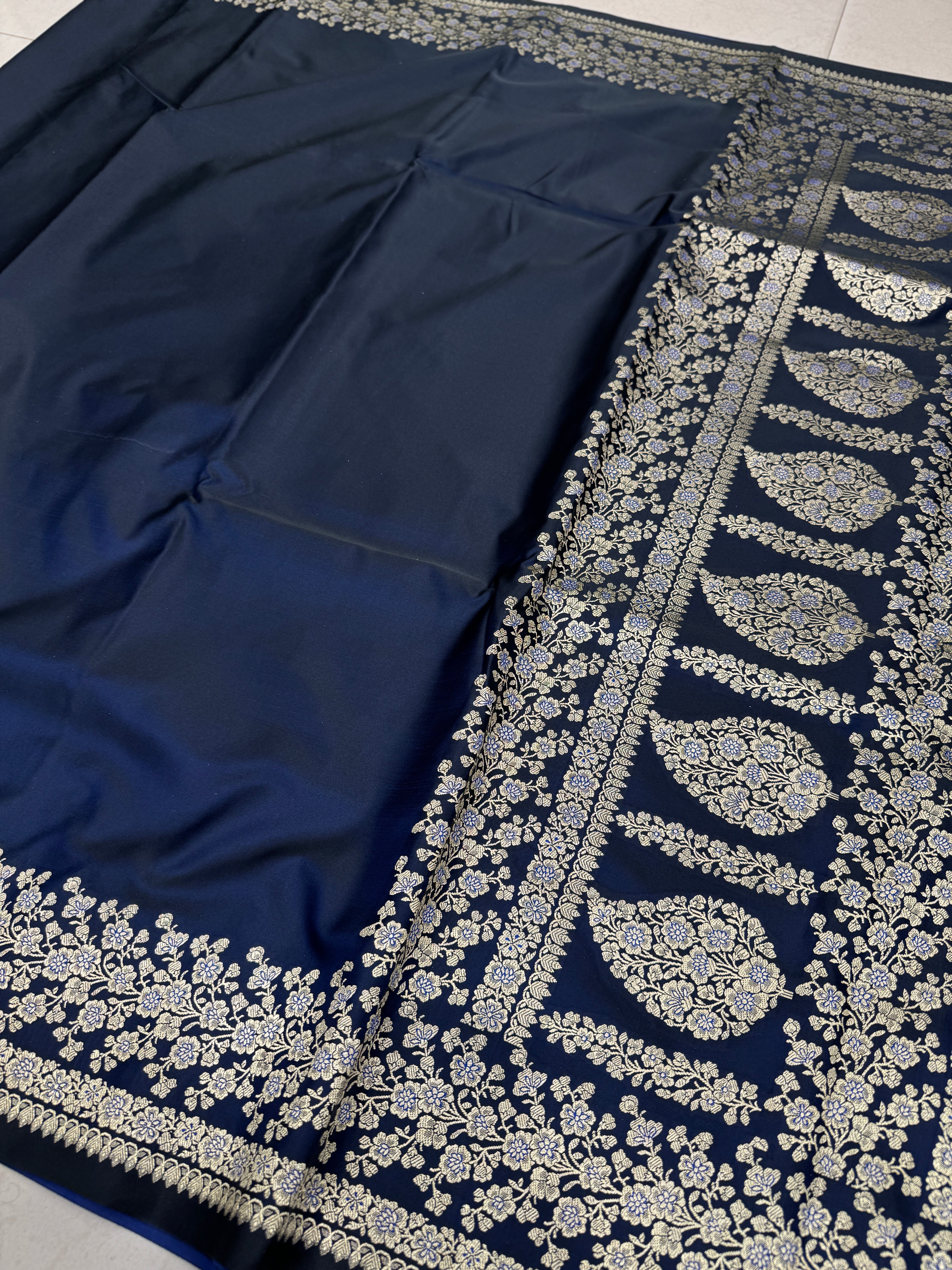 Blue Dhup Chav Banarasi Silk Plain Floral Border Saree