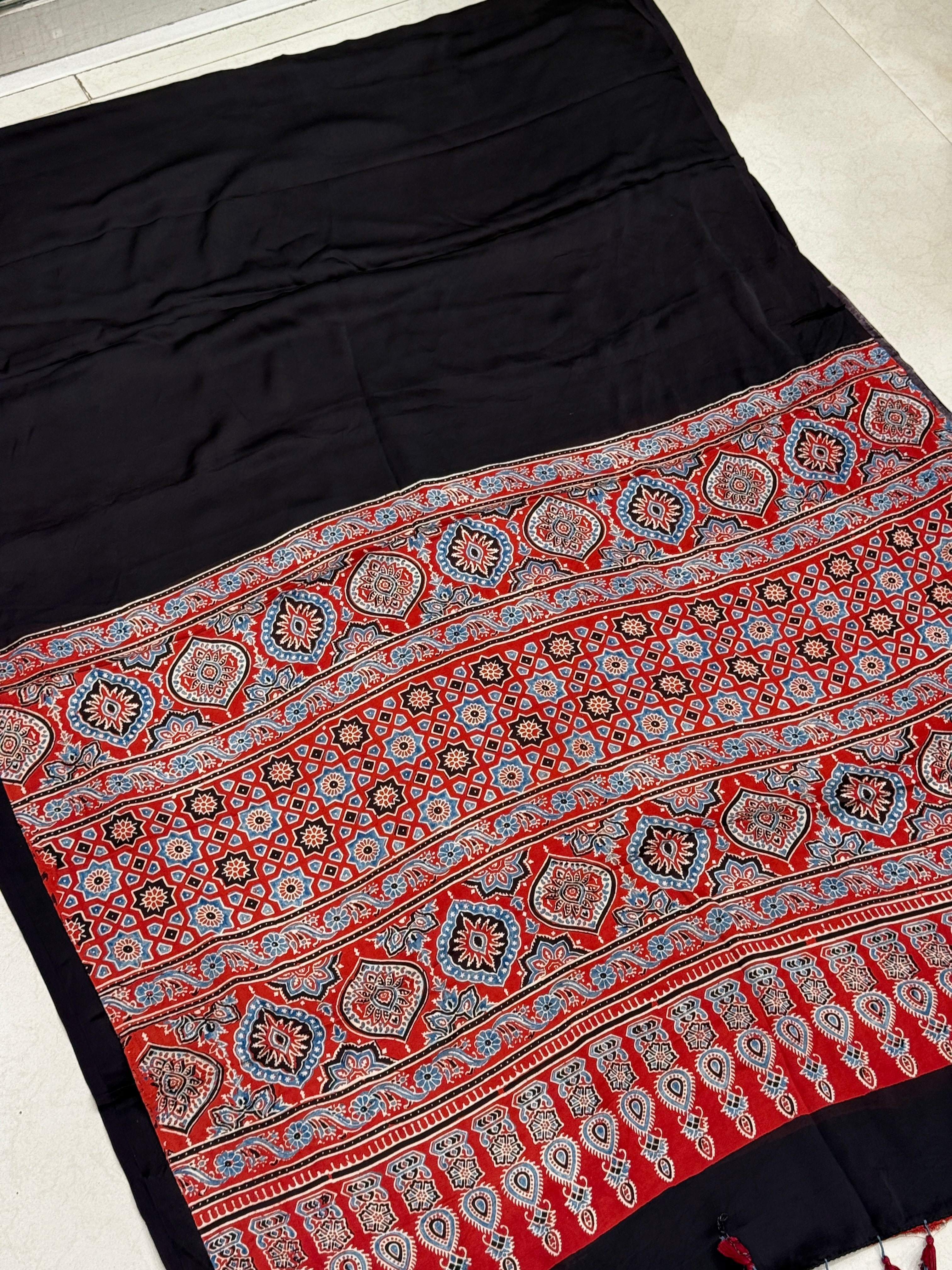 Black Red Pallu Plain Modal Gajji Silk Ajrakh Saree