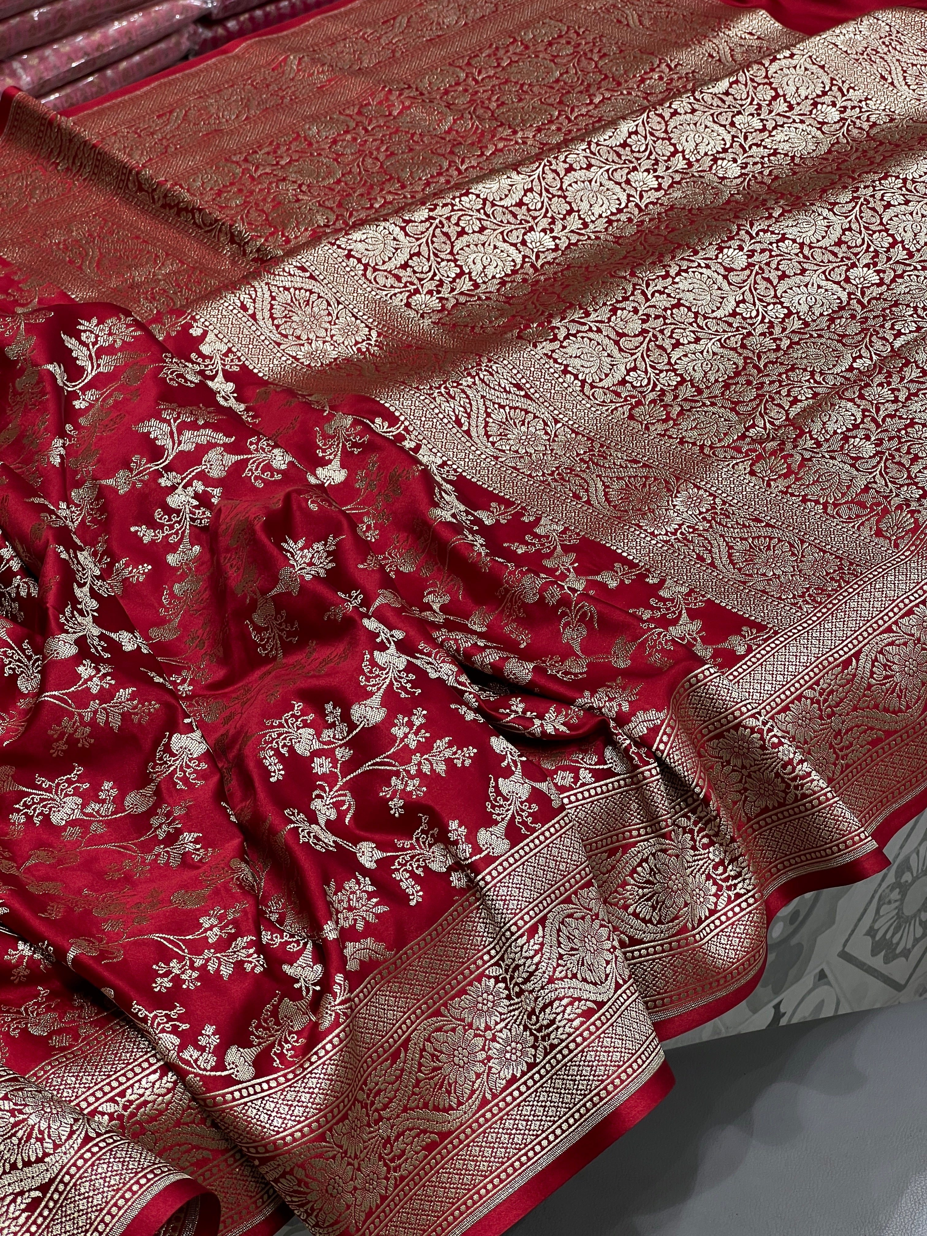 Maroon Banarasi Silk Bloom Border Saree