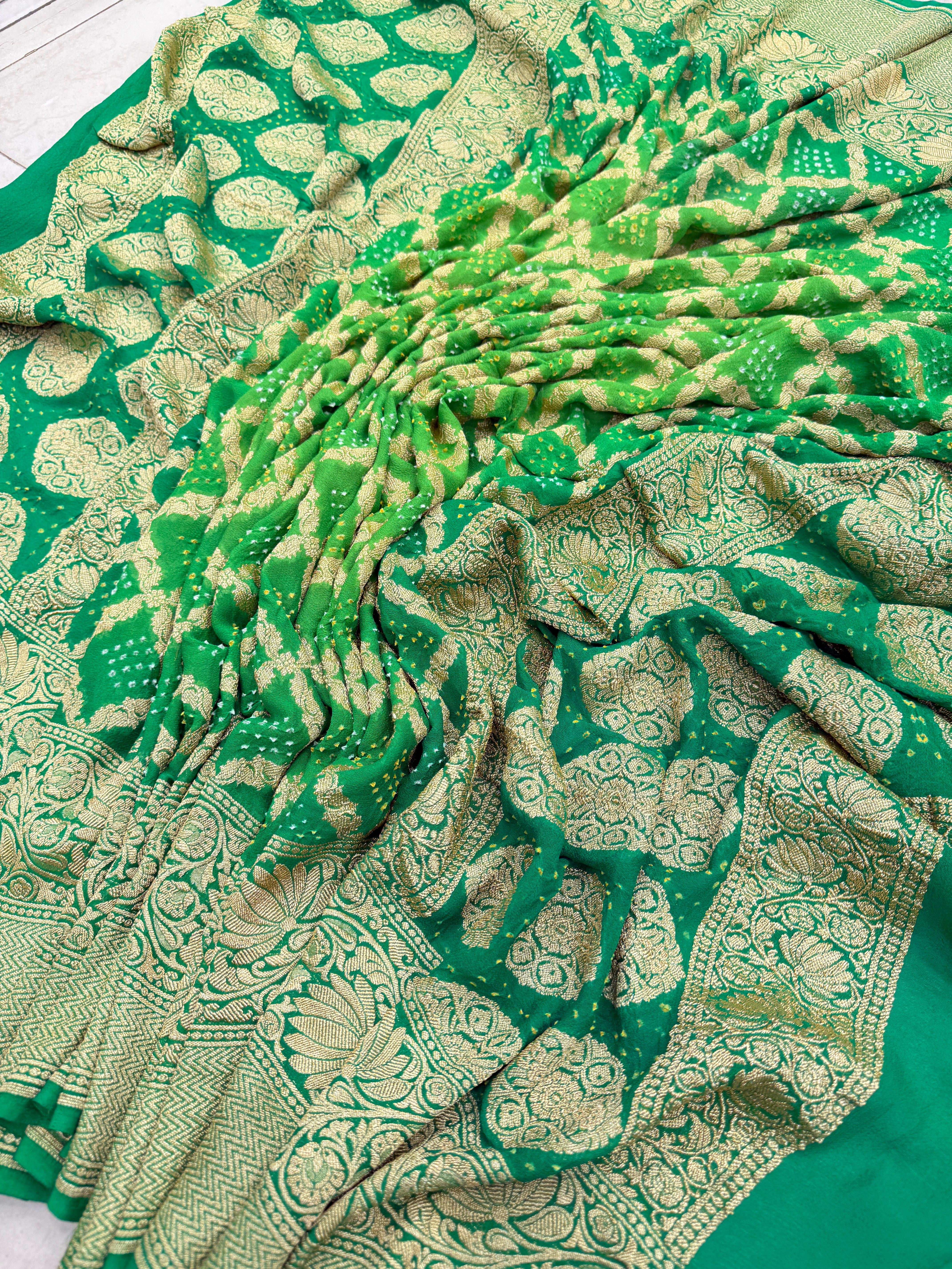 Shaded Green Handloom Bandhej Dupatta