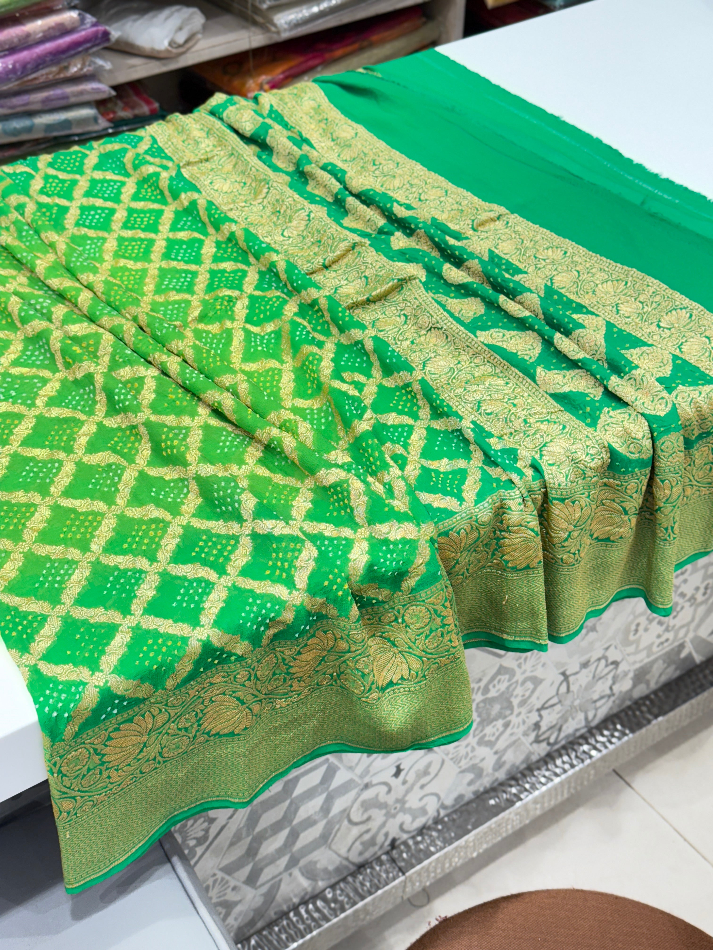 Shaded Green Handloom Bandhej Dupatta