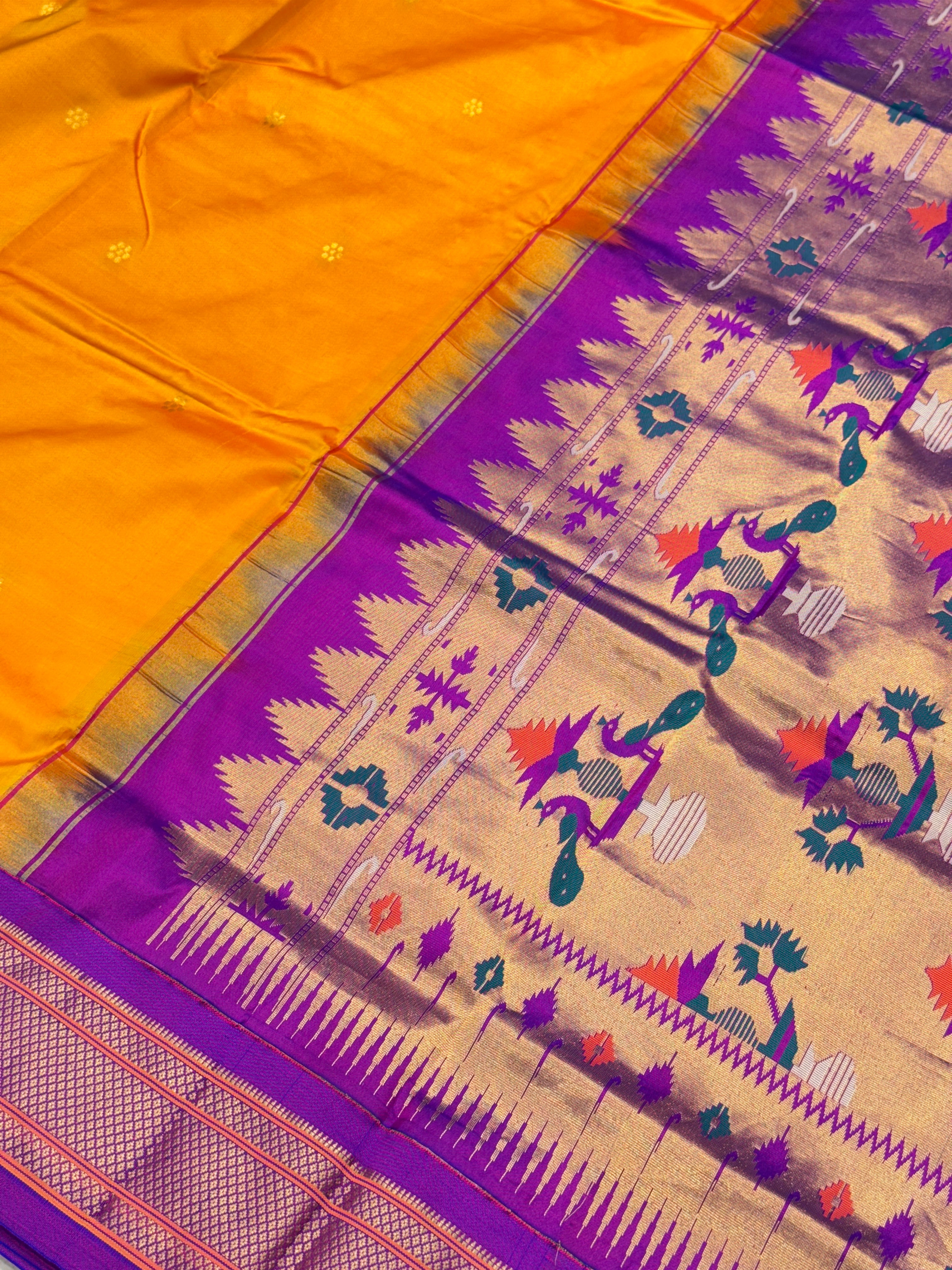 Yellow Violet Morbangdi Paithani Saree