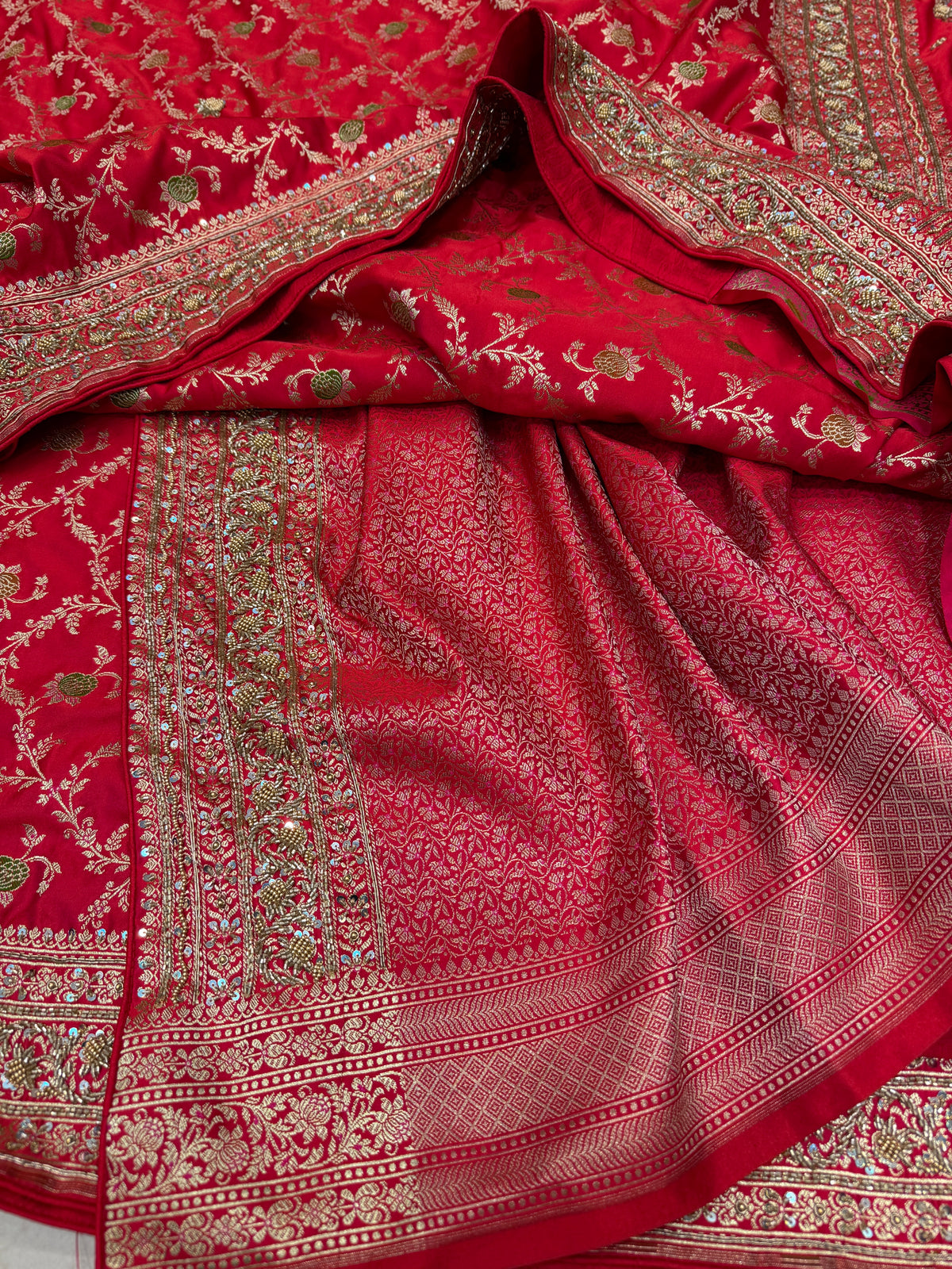 Cross Red Meenakari Banarasi Jaal Antique Zardosi Hand Embroidery Saree