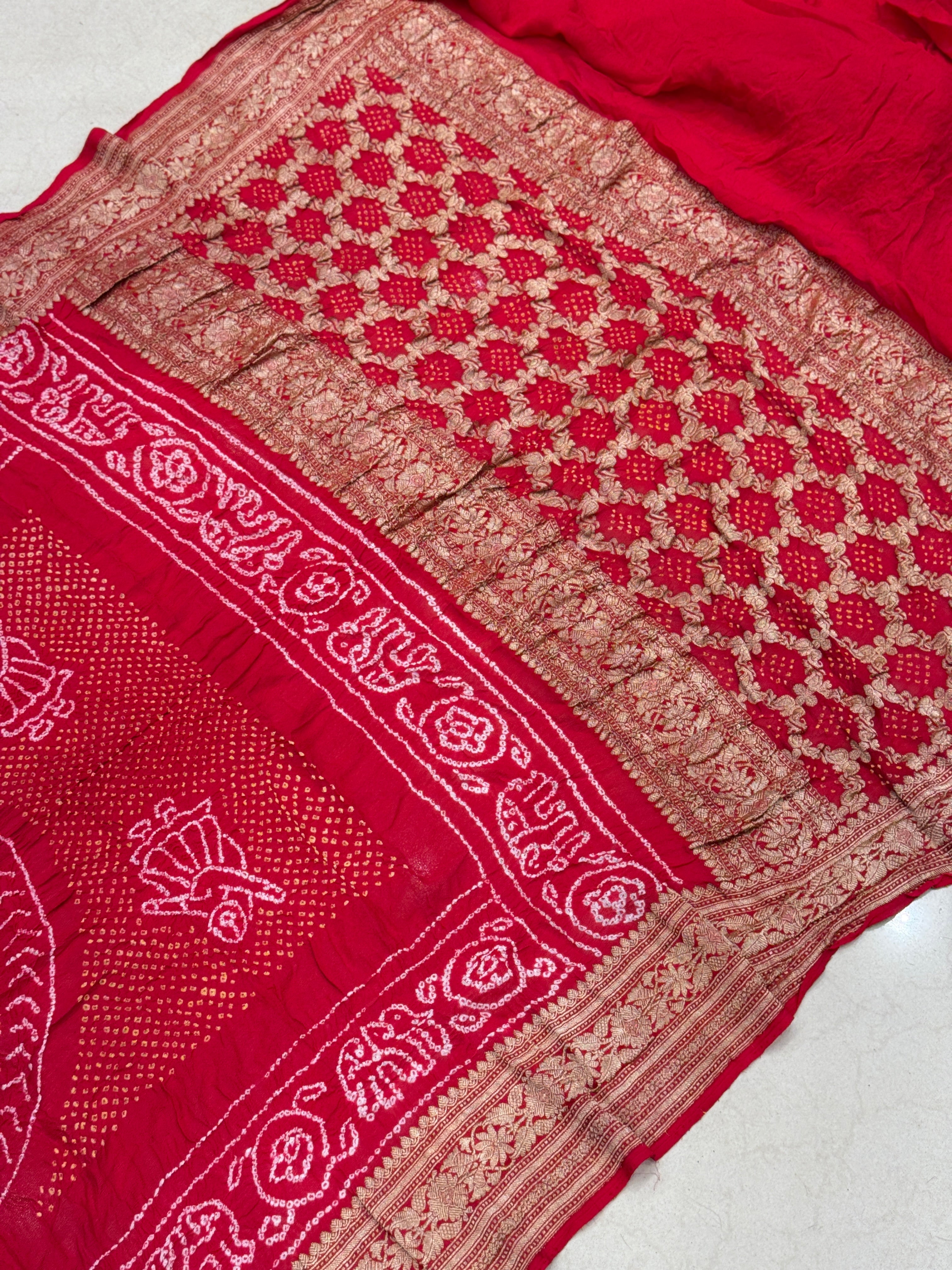 Red Rai Bandhej Handloom Georgette Saree