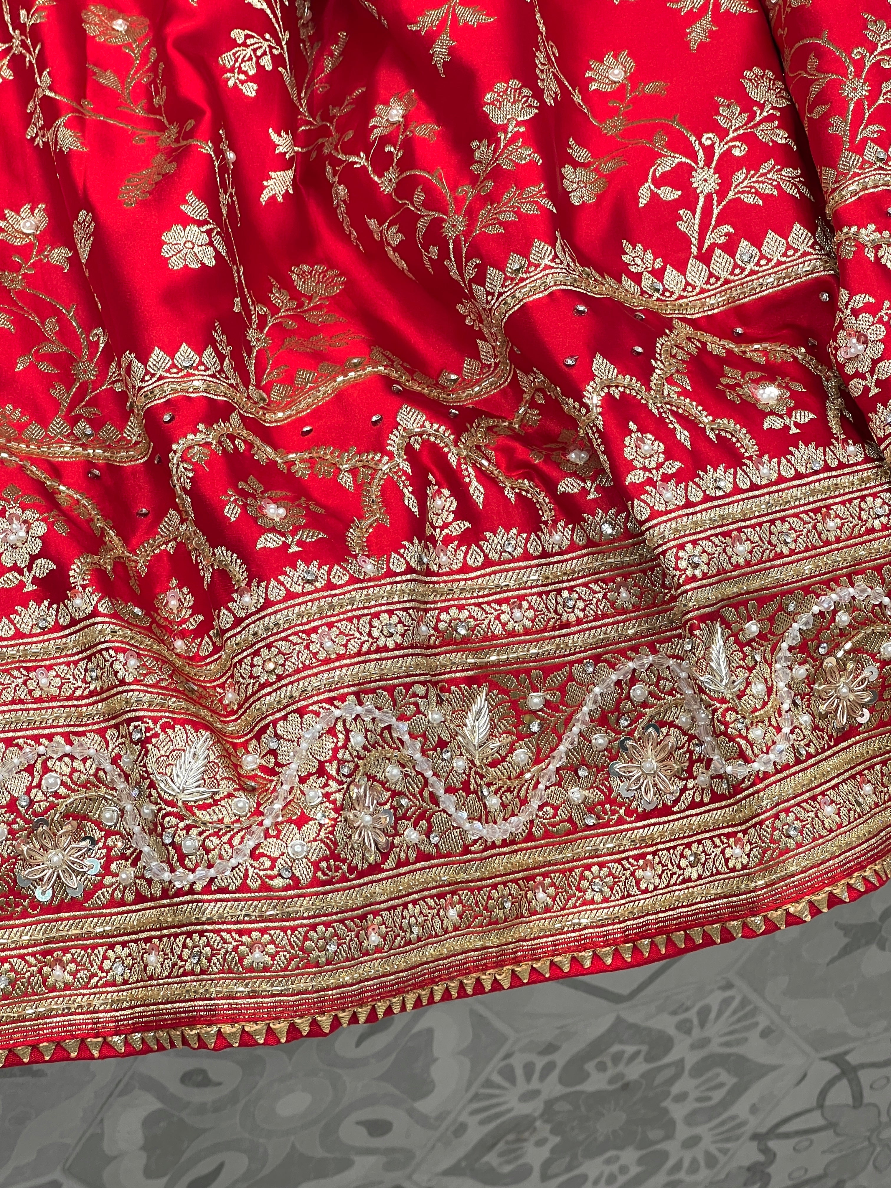 Red Banarasi Chain Hand Embroidery Saree 3.0