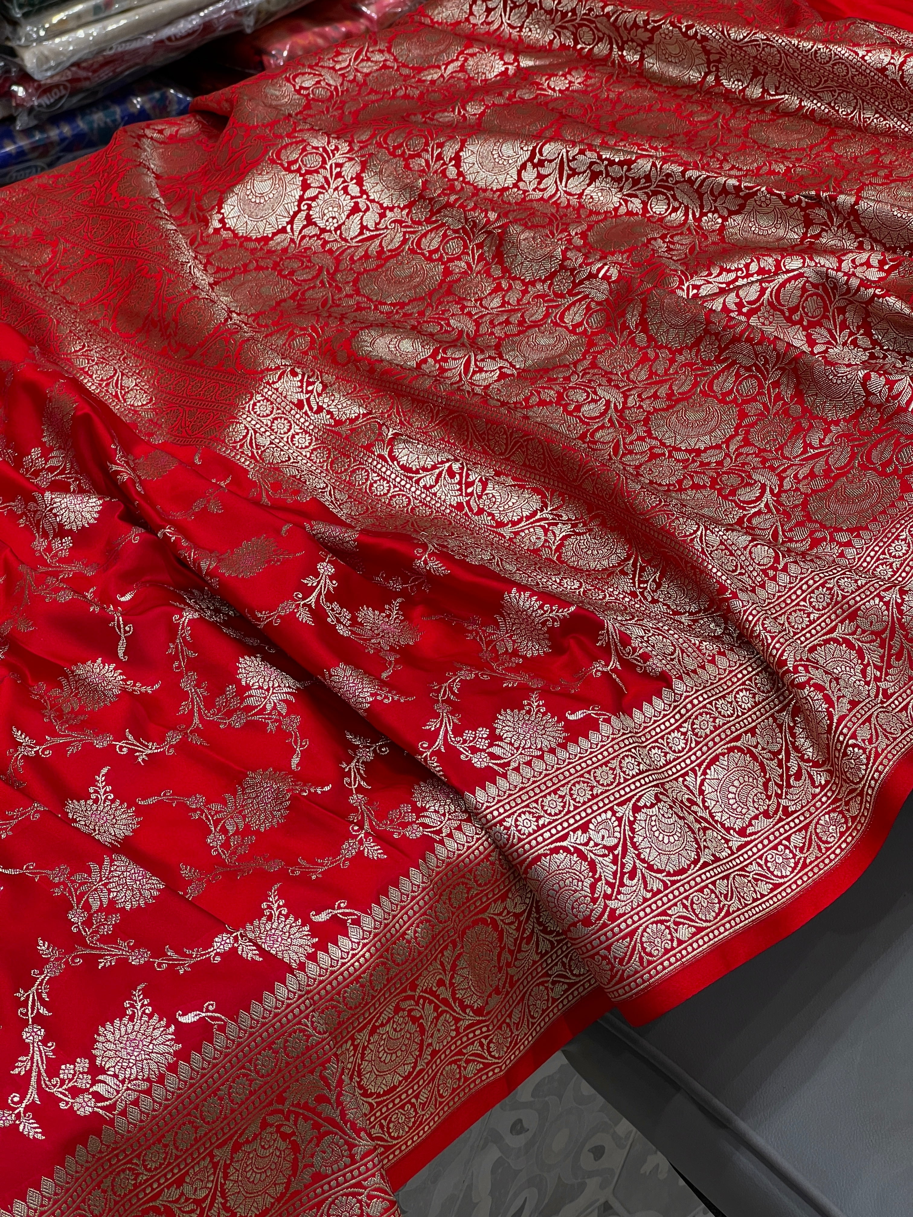 Red Banarasi Silk Big Flower Border Saree