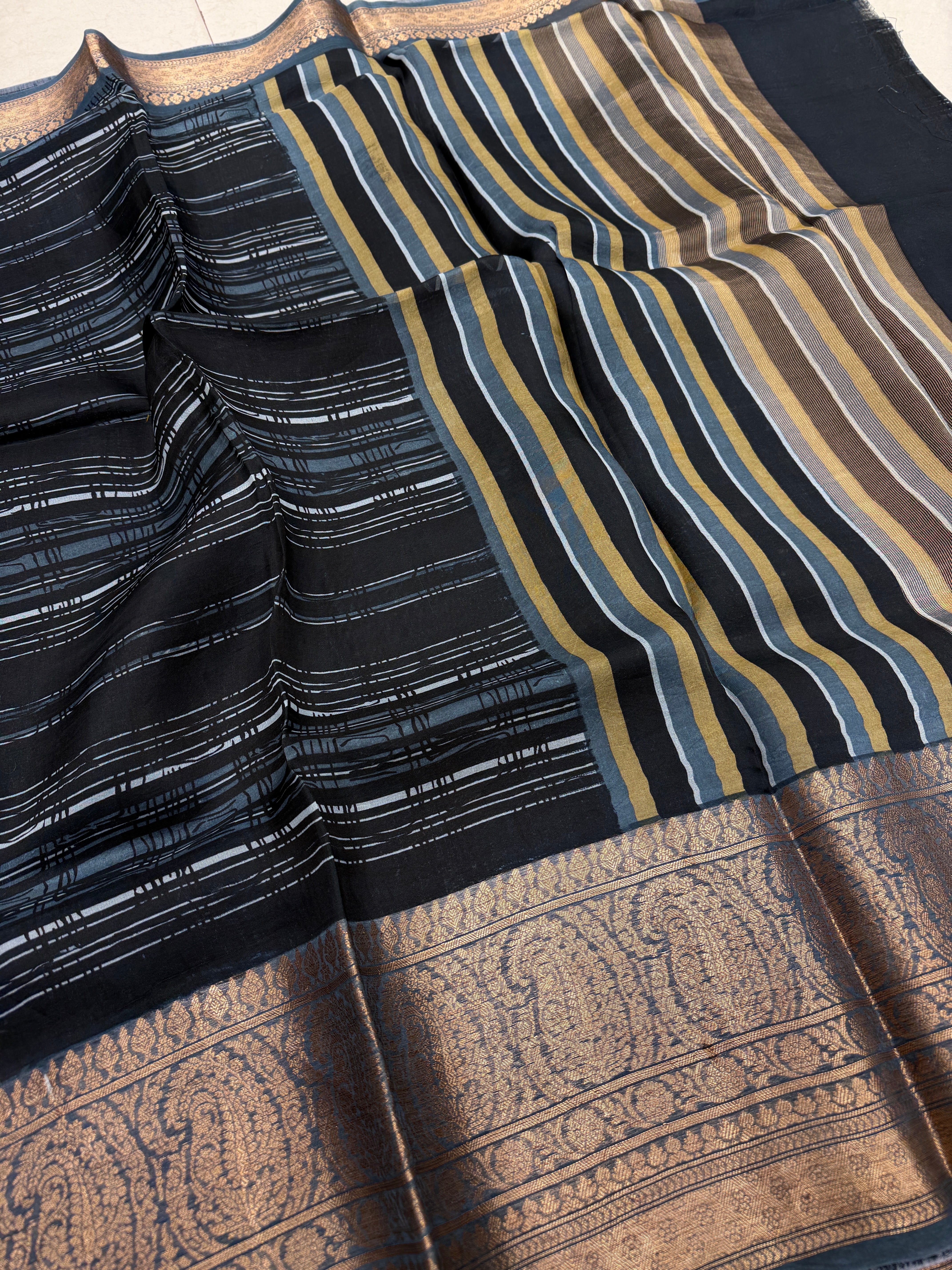 Black Contemporary Pure Banarasi Kora Silk Saree