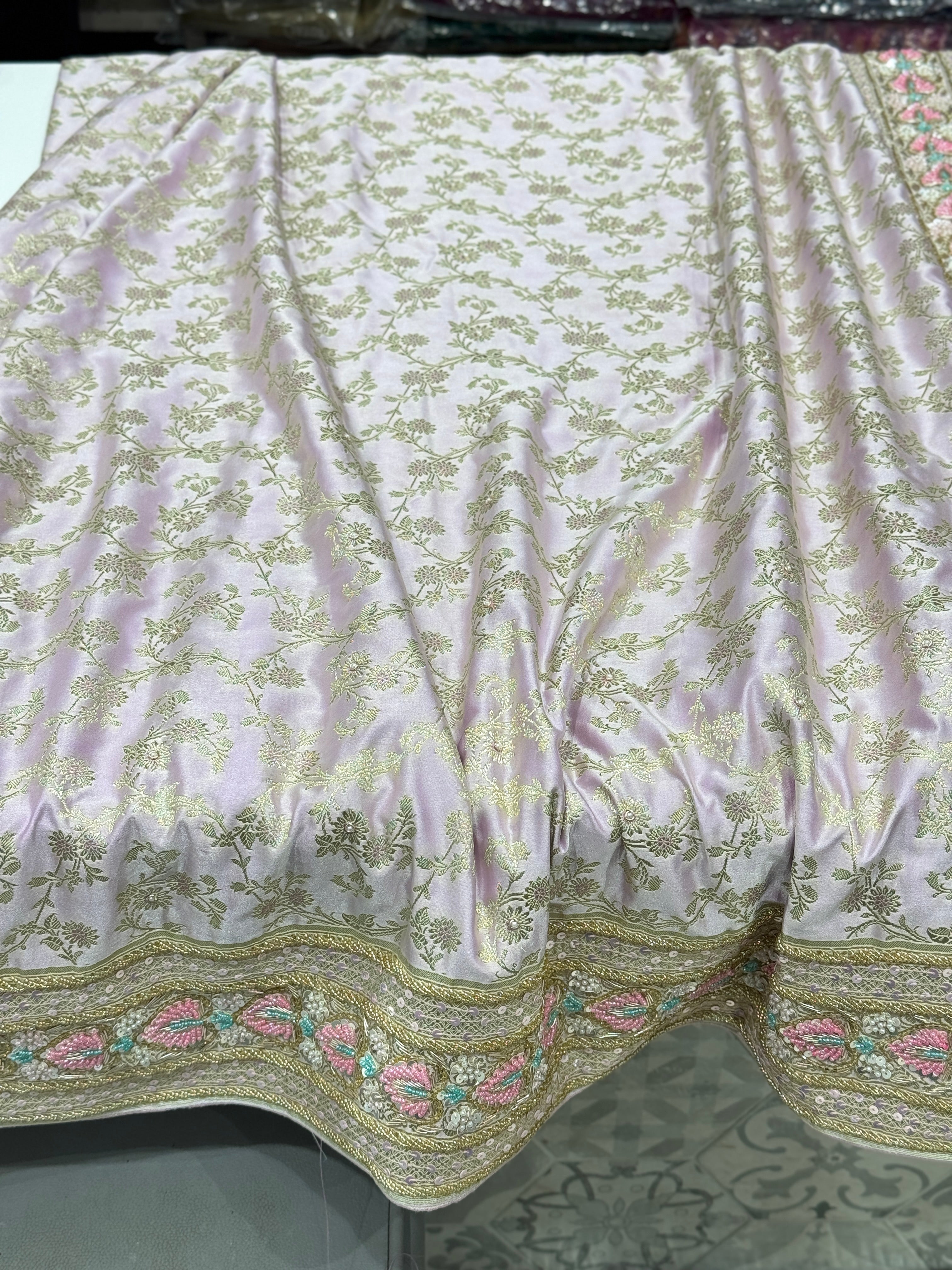 Lilac Banarasi Heart Border Fancy Hand Embroidery Saree