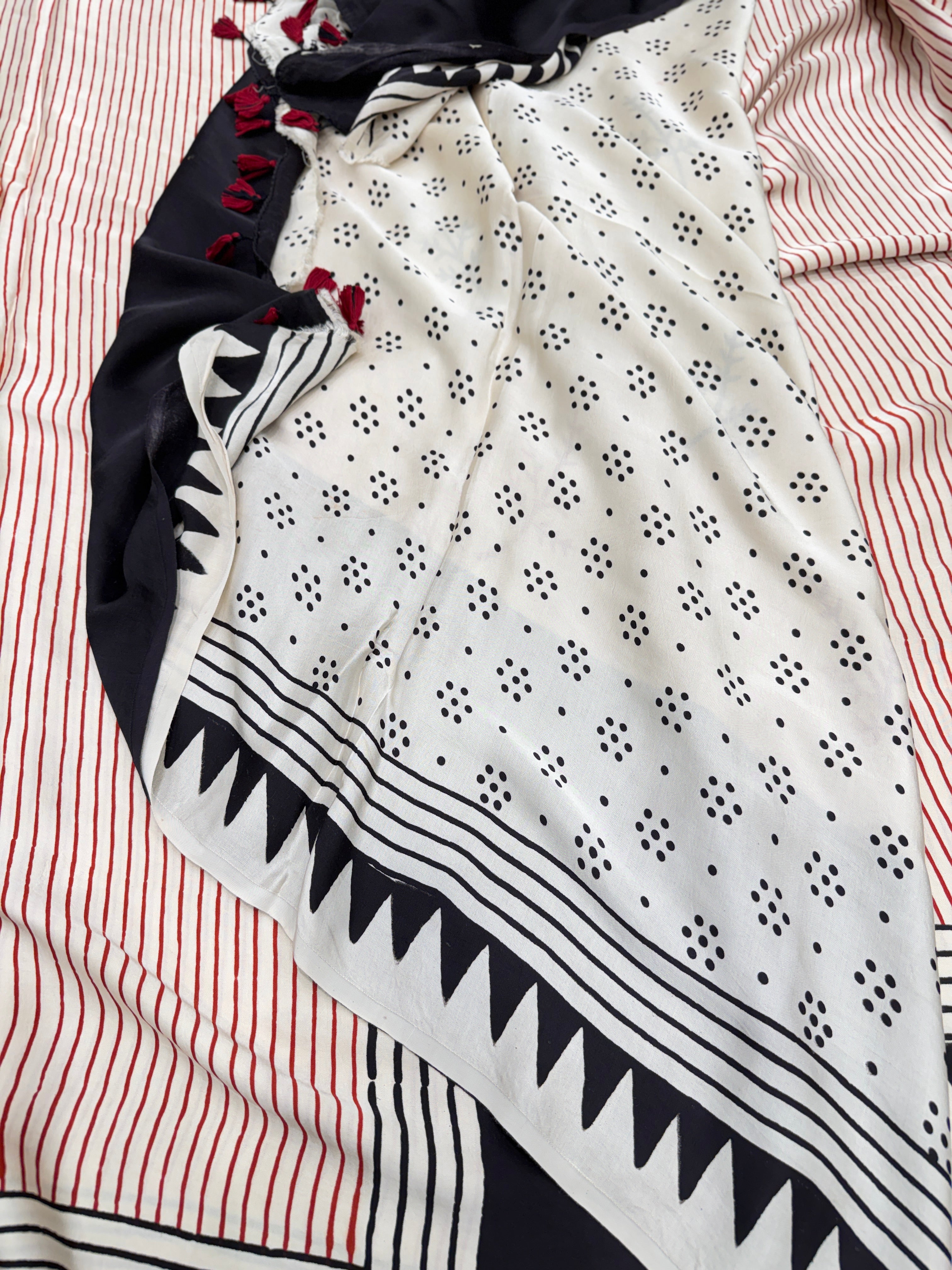 White Contemporary Ajrakh Hand Block Print Pure Gajji Silk Saree