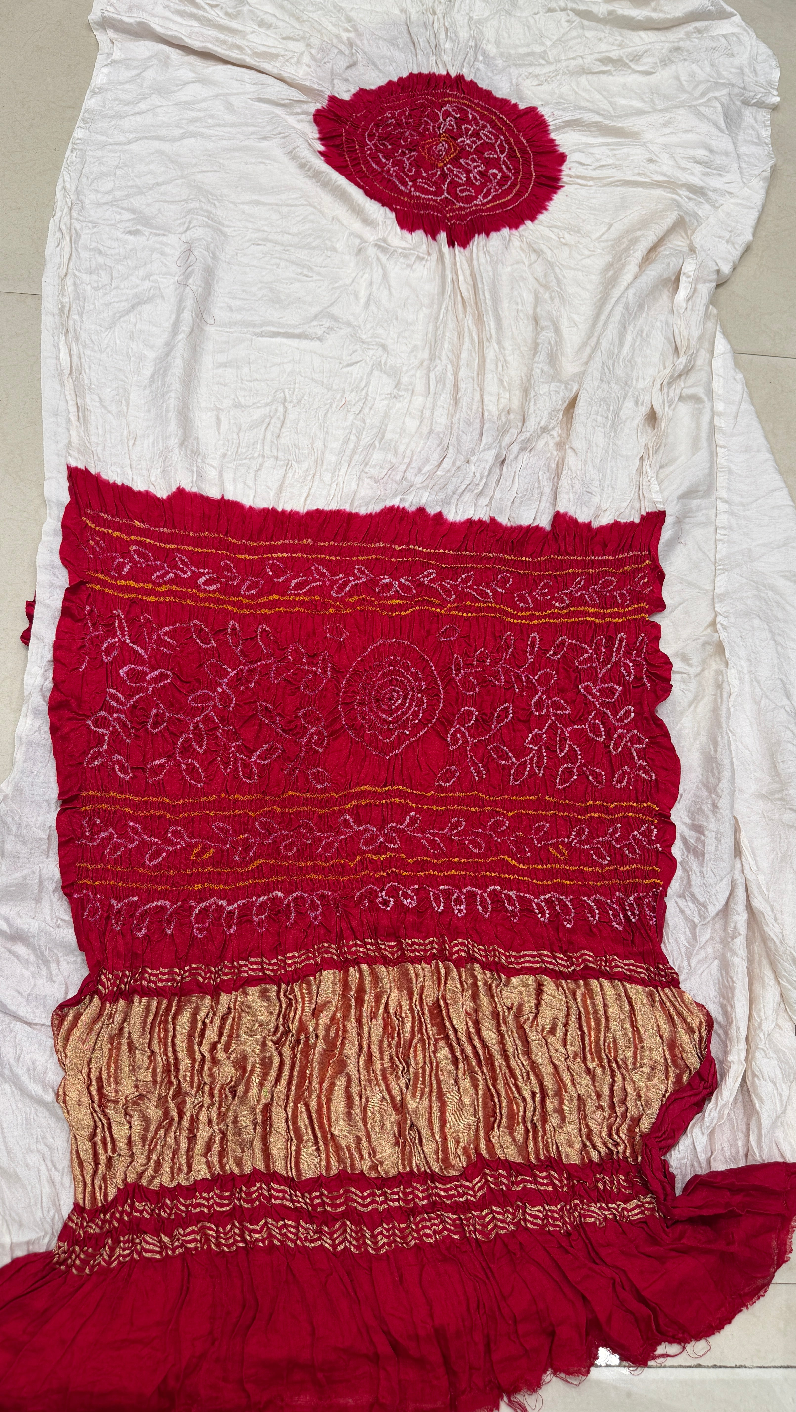 White Rasmandal Pure Gajji Silk Rai Bandhej Hand Made Saree